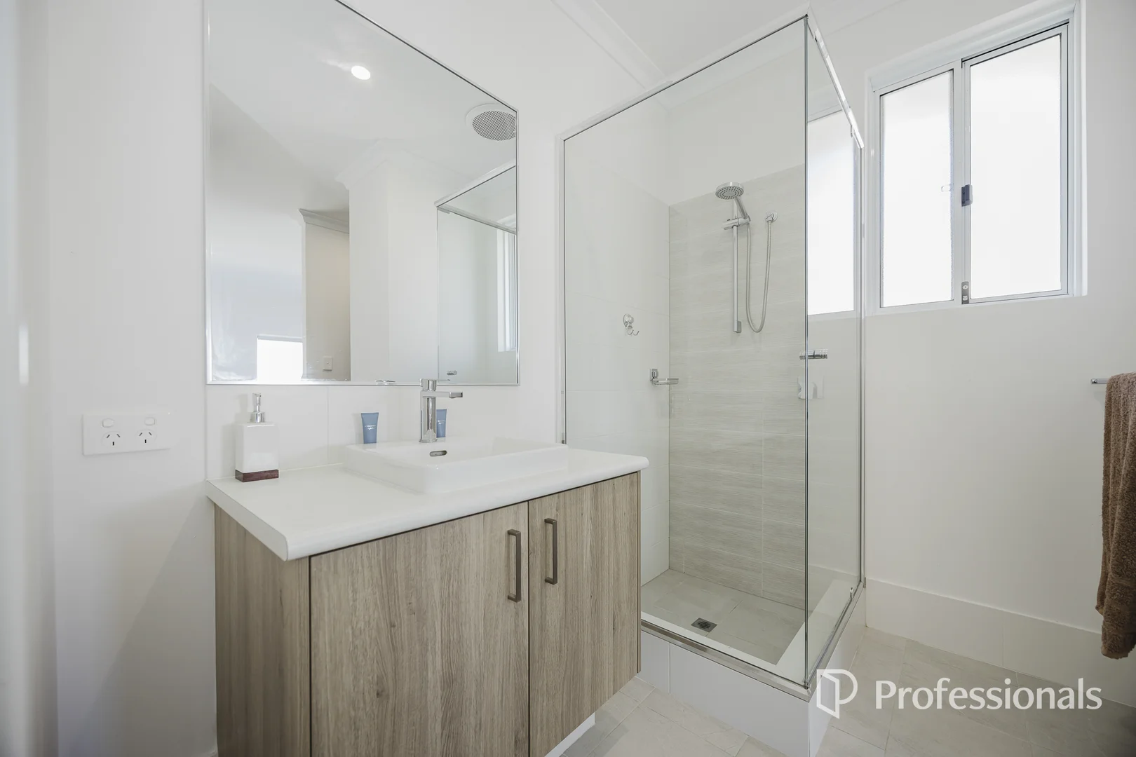 Additional image 15 of 13 Holiday Way, Yanchep WA 6035