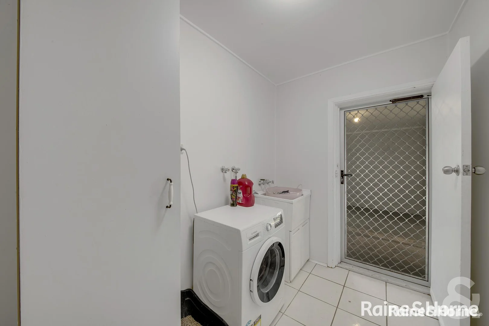 Additional image 11 of 14 Balfour Street, Mount Larcom QLD 4695
