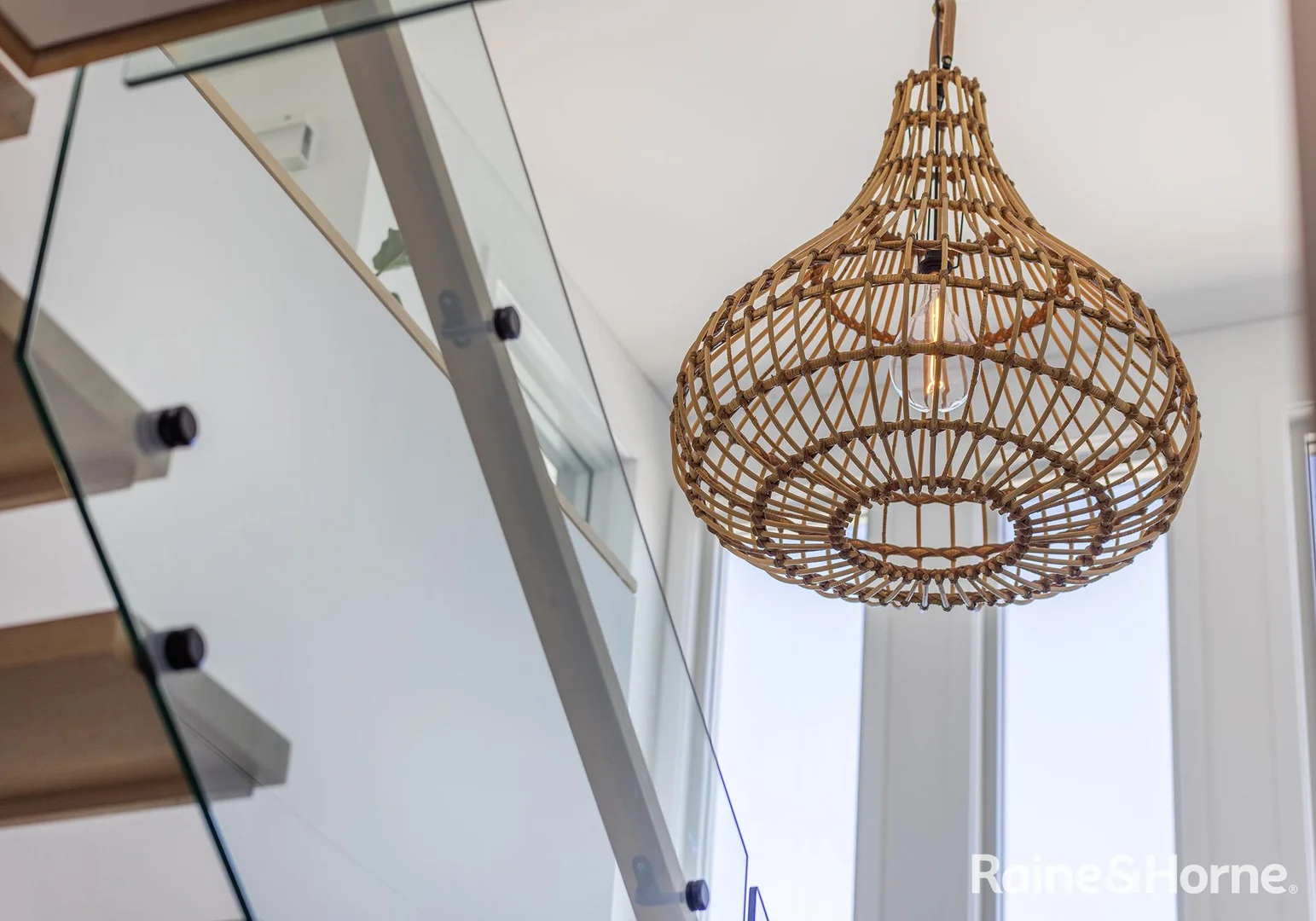 Additional image 34 of 4 Seaview Street, Kiama NSW 2533