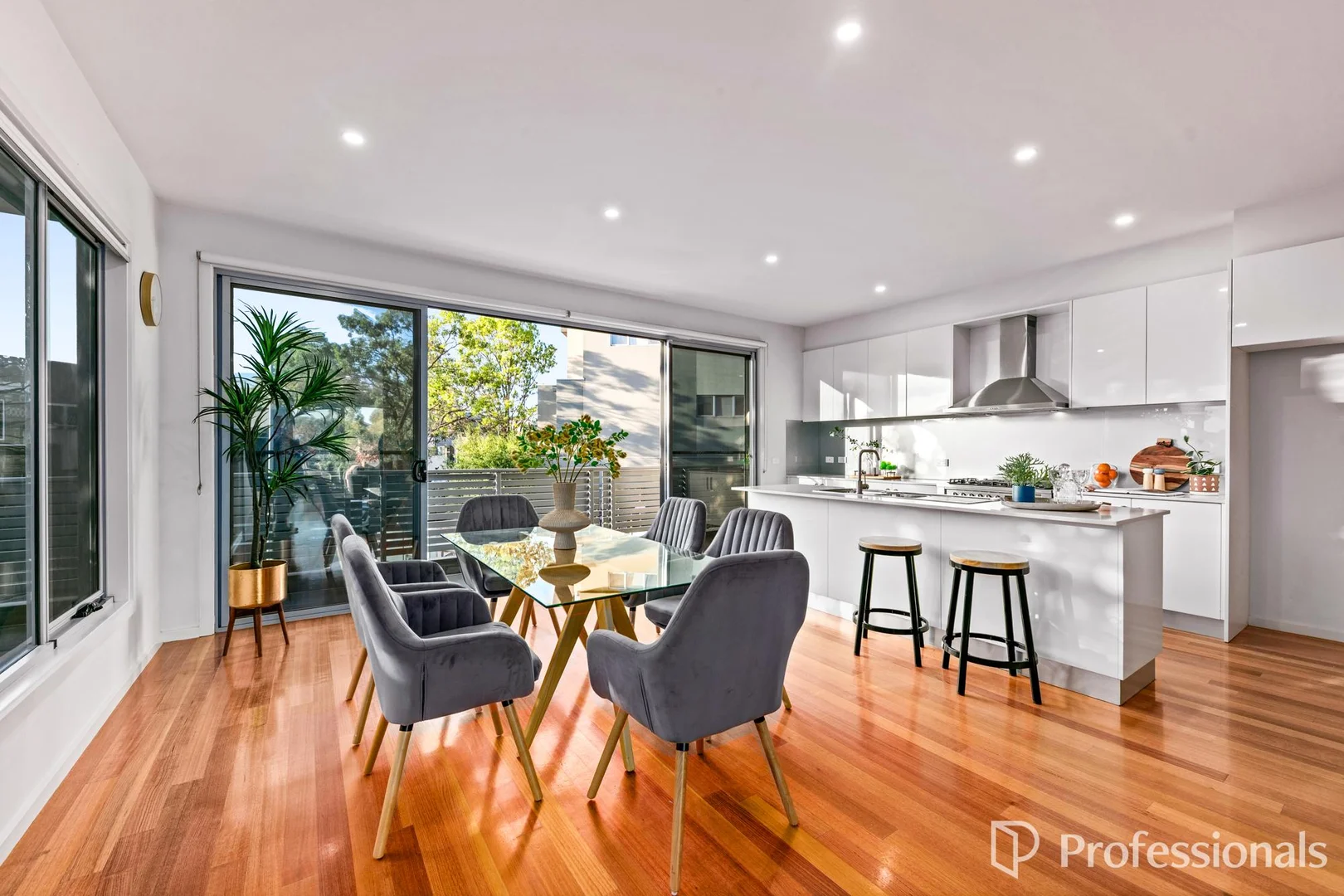 Additional image 7 of 1/13 Greville Street, Caroline Springs VIC 3023