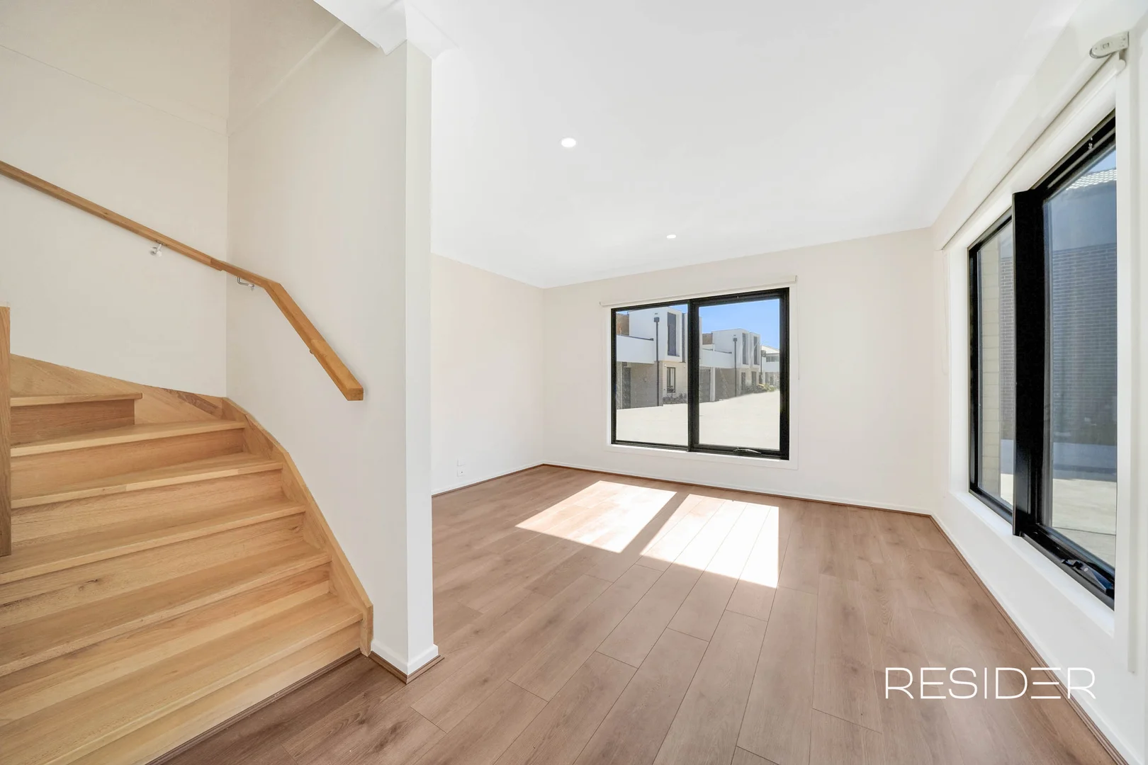 Additional image 2 of 23 Midnight Circuit, South Morang VIC 3752