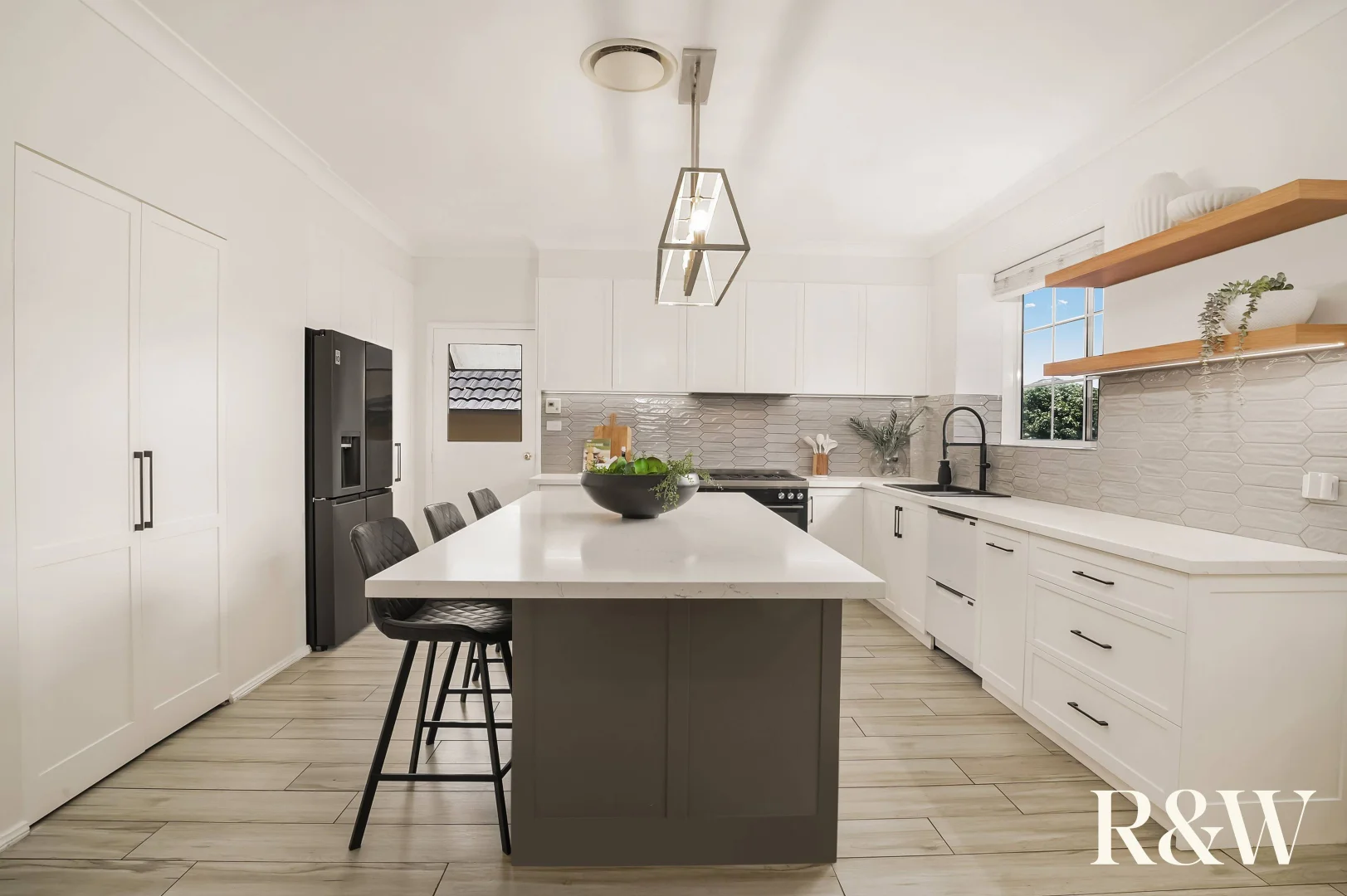 Additional image 3 of 33 LORD CASTLEREAGH CIRCUIT, Macquarie Links NSW 2565