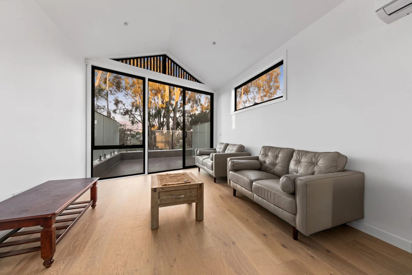 Additional image 6 of 2/44 Conifer Avenue, Brooklyn VIC 3012