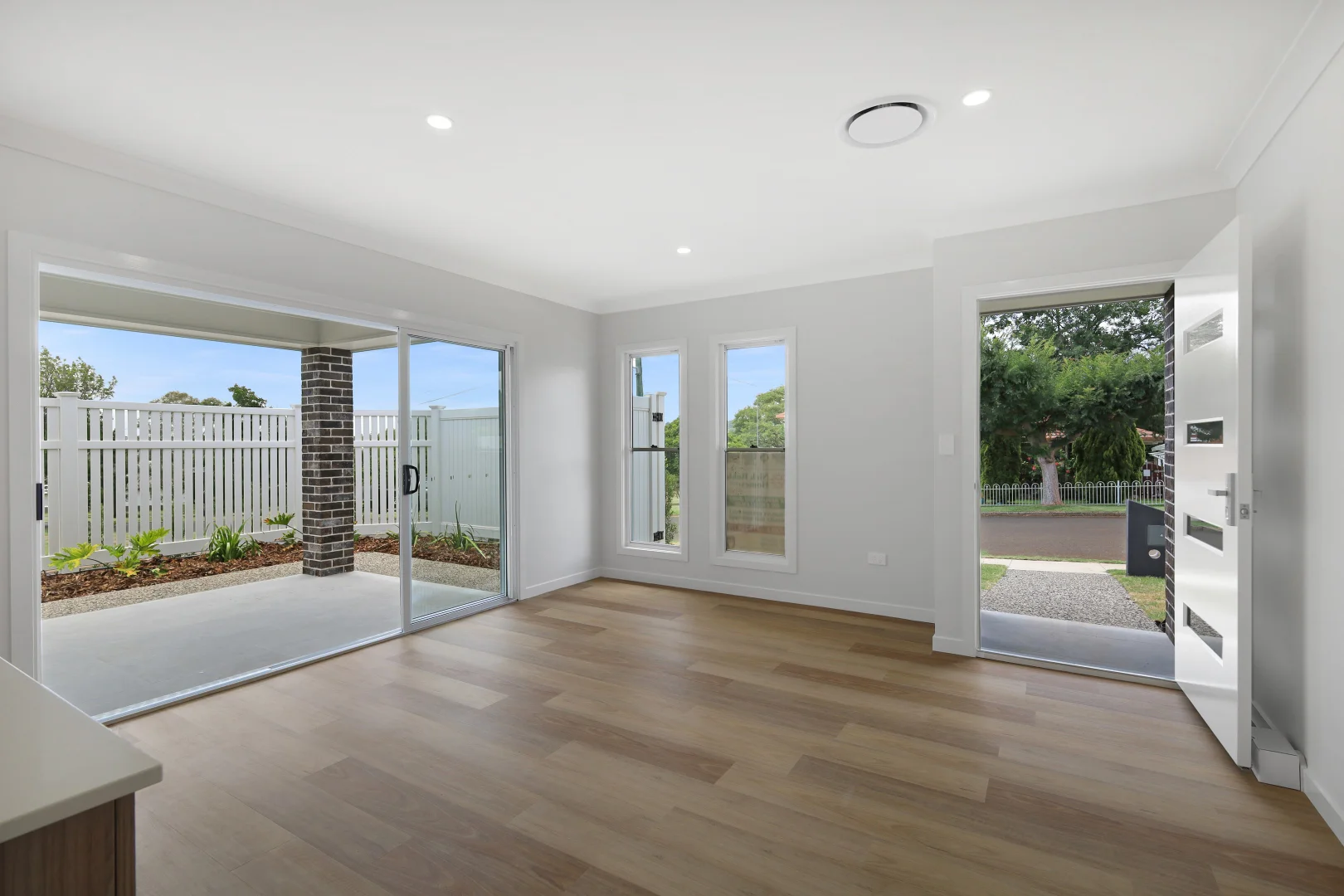 Additional image 17 of 19A Hillside Street, Newtown QLD 4350