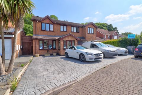 Parkside Close, Leicester LE4