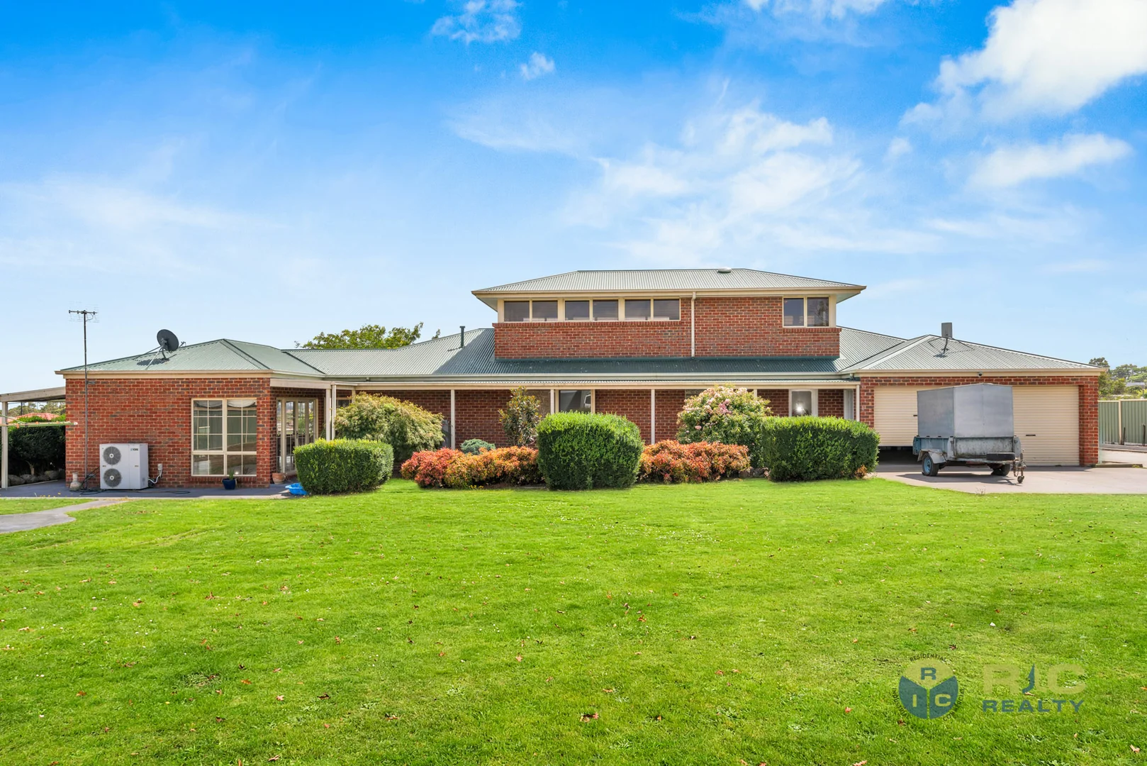 Additional image 10 of 27-29 Canterbury Way, Churchill VIC 3842