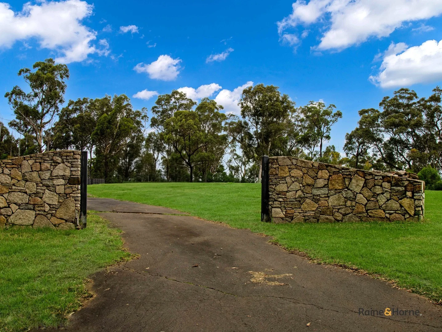 Additional image 2 of 488 The Ridge Road, Surf Beach NSW 2536