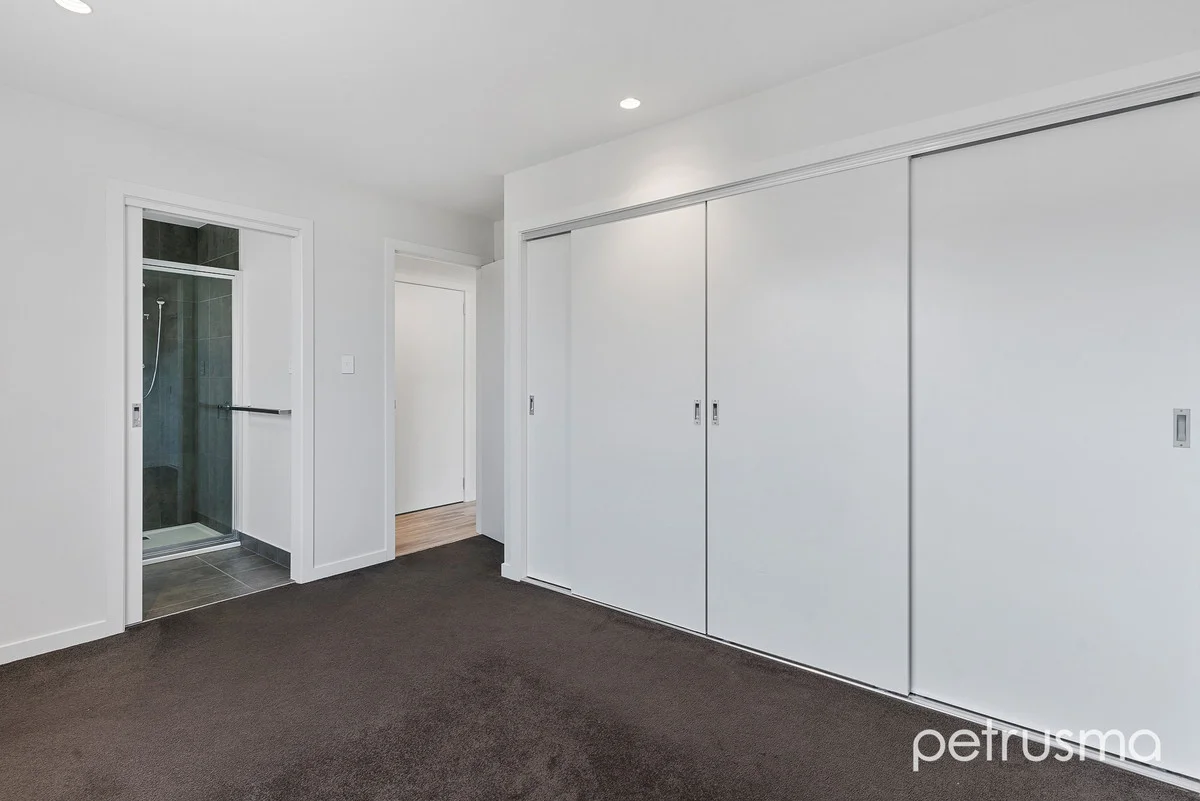 Additional image 10 of 1/4 Mabel Close, Rokeby TAS 7019