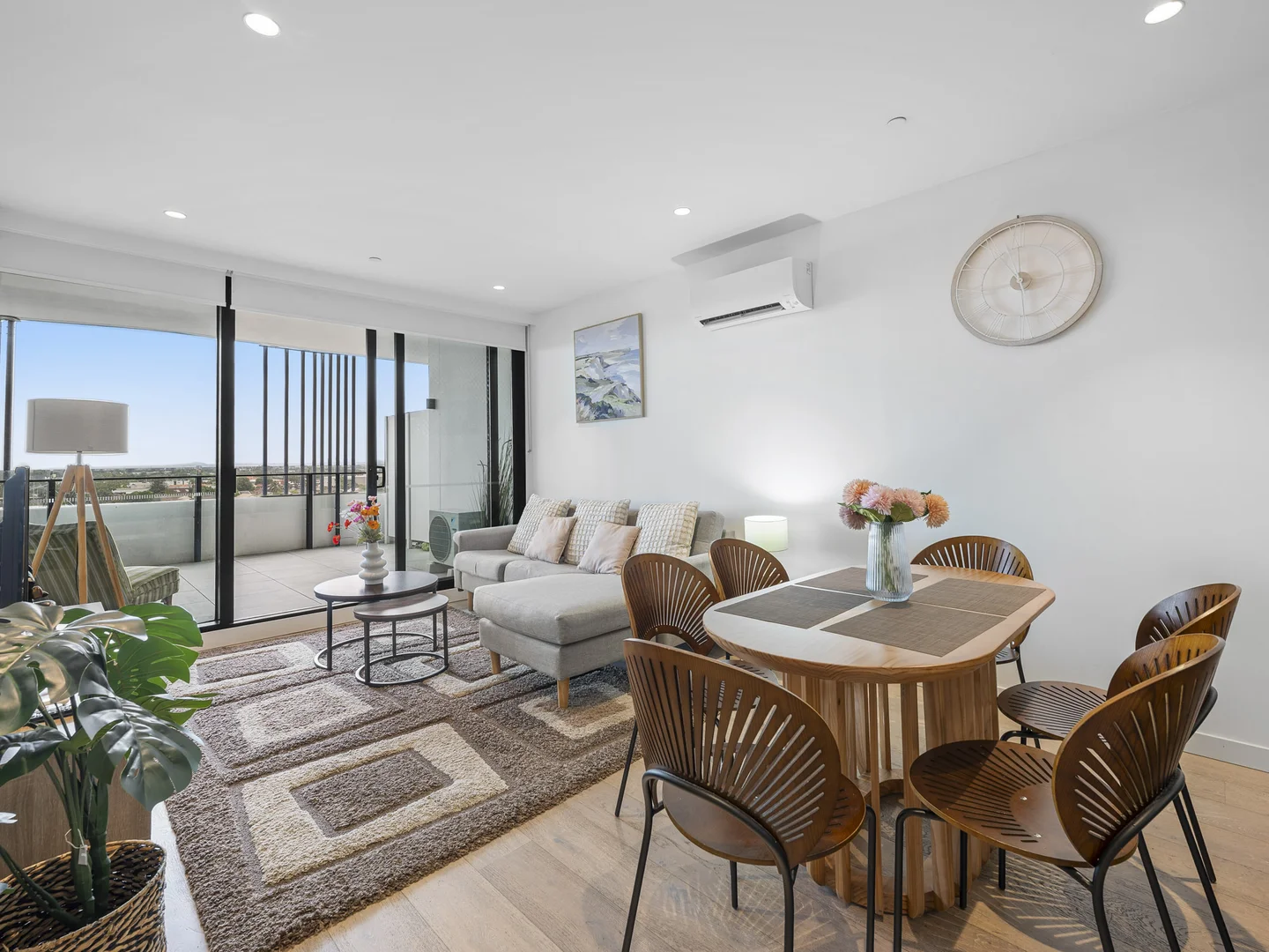 Additional image 2 of U612/188 Ballarat Road, Footscray VIC 3011