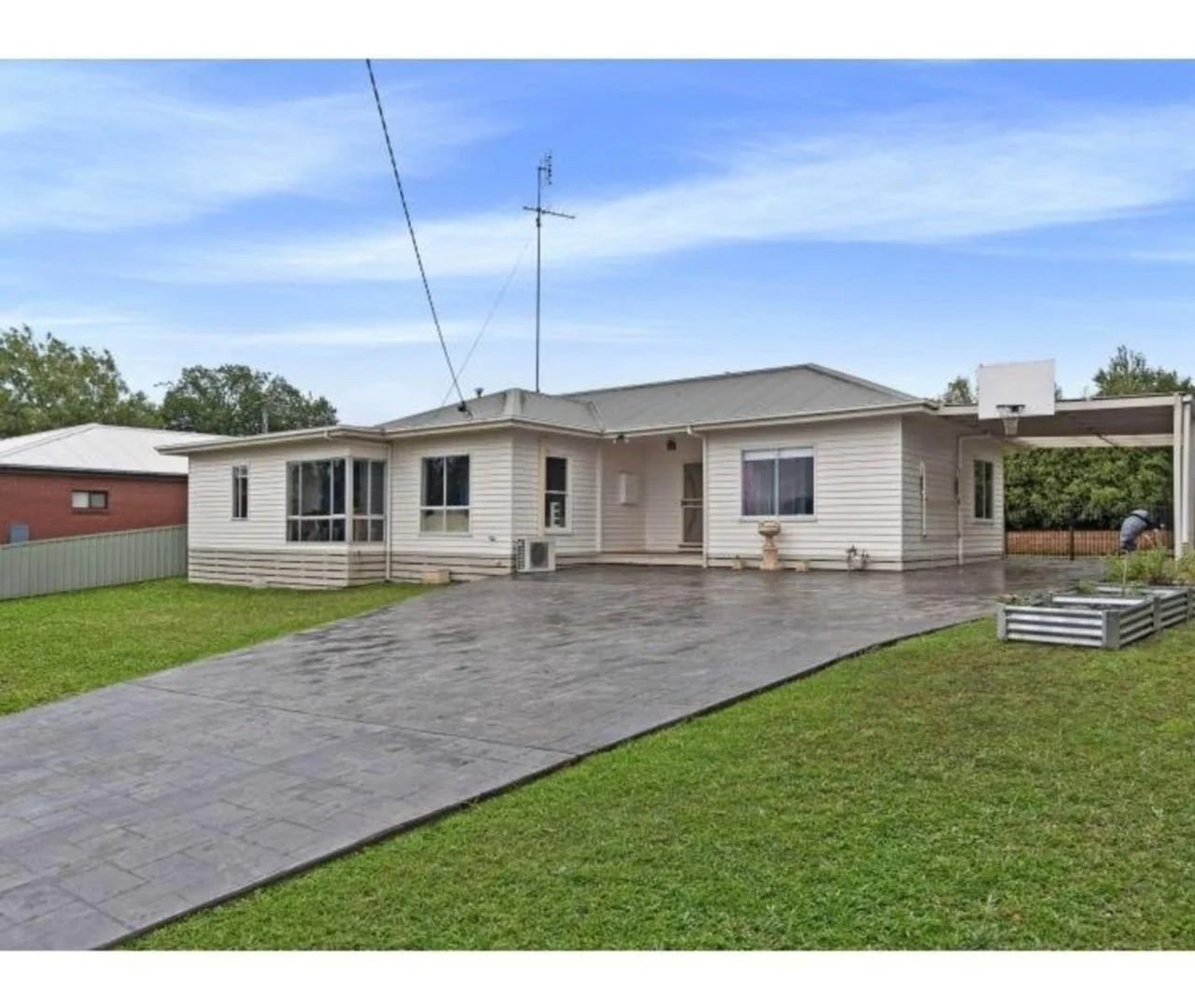 12 Westacott Street, Hamilton VIC 3300