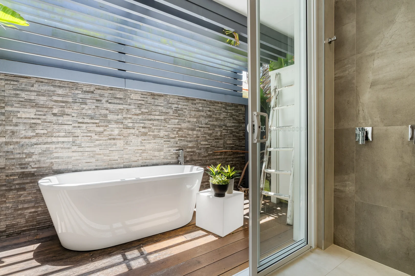 Additional image 17 of 14 Eady Avenue, Broadbeach Waters QLD 4218