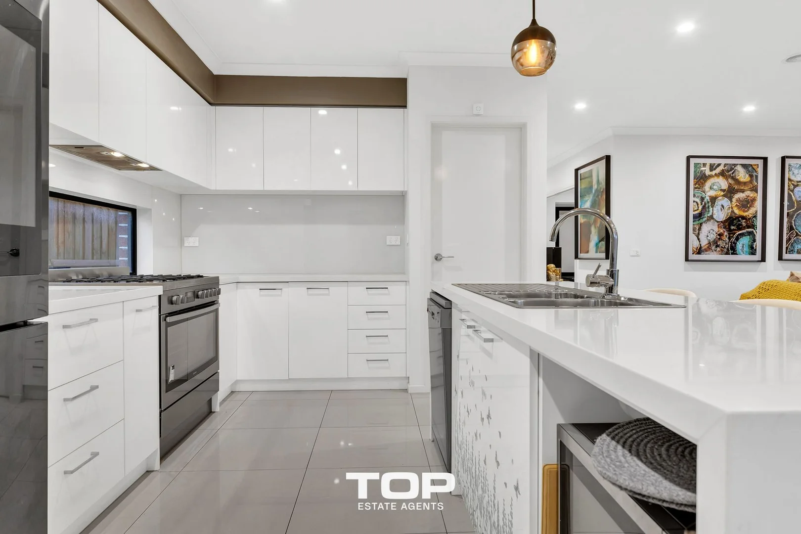 Additional image 10 of 8 Langshan Road, Clyde North VIC 3978