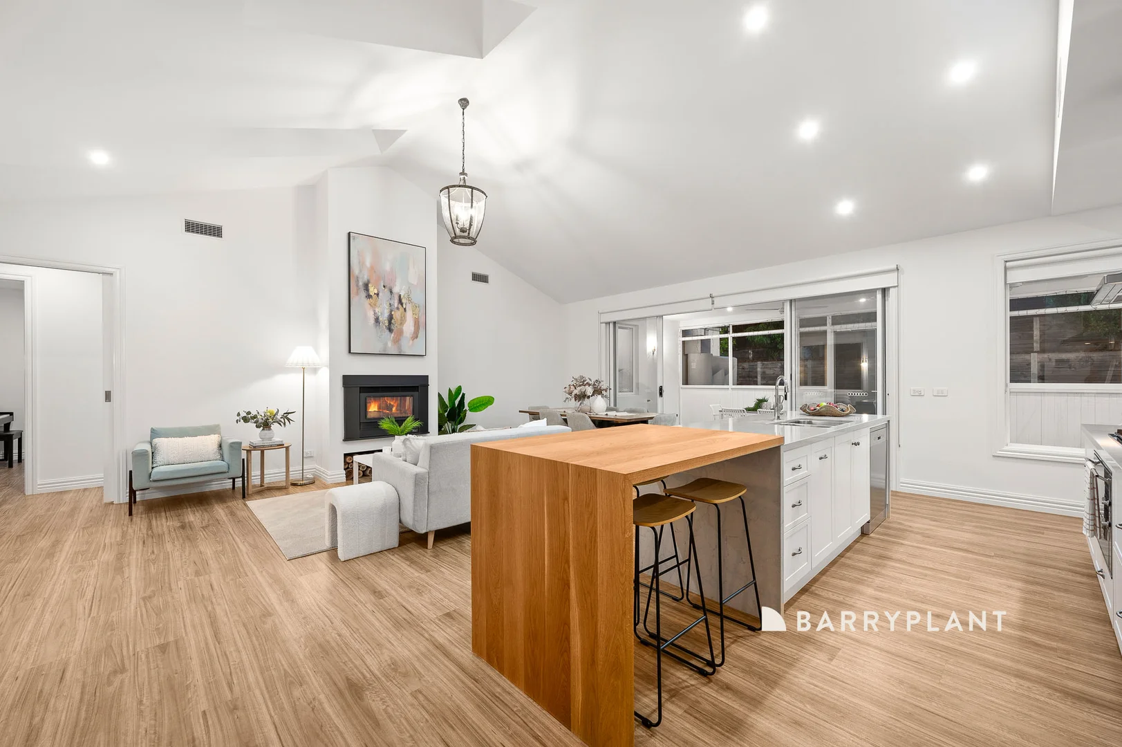 Additional image 5 of 12 Waterside Drive, Drouin VIC 3818