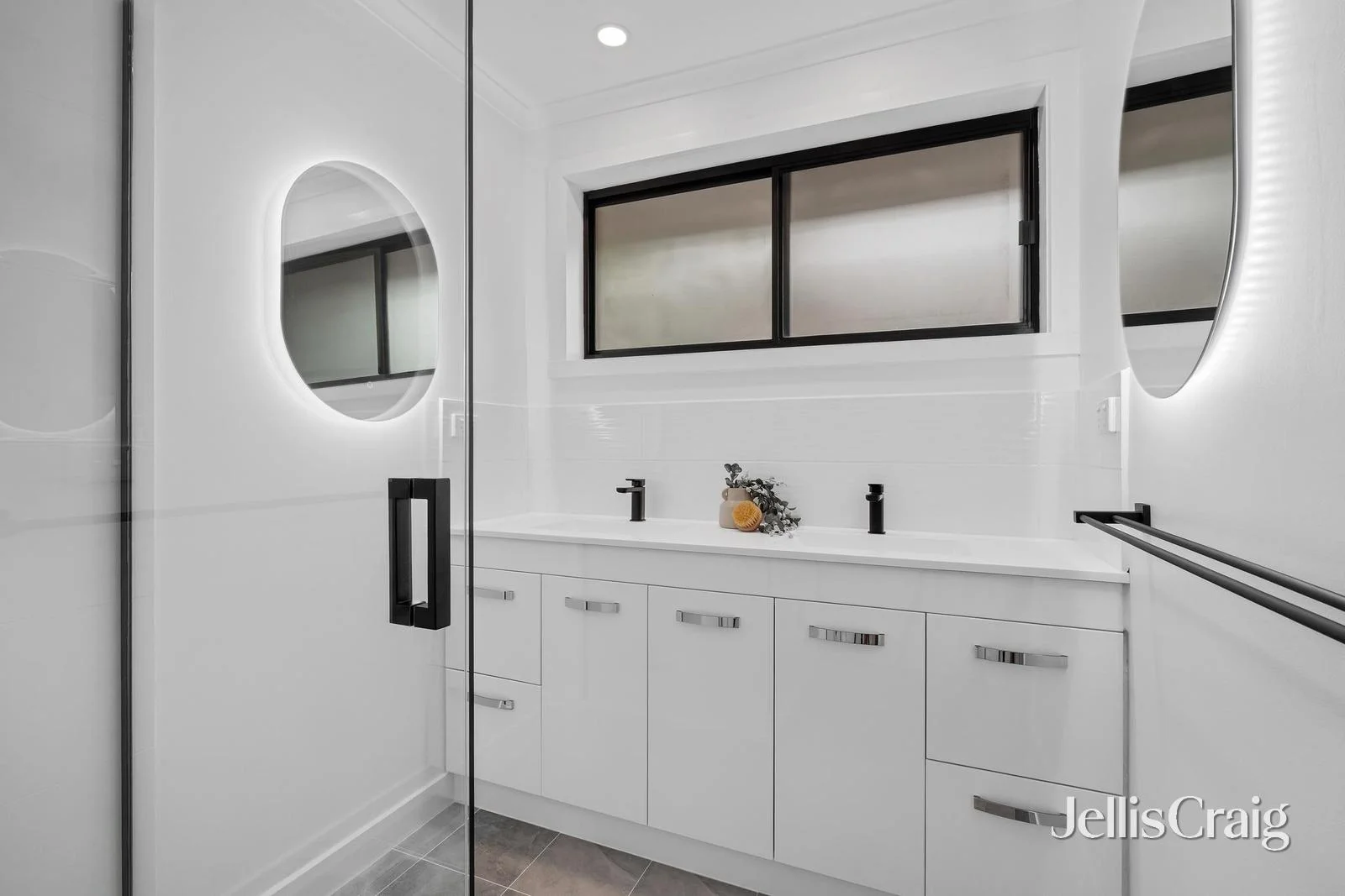 Additional image 4 of 2/49-51 Beaufort Road, Croydon VIC 3136