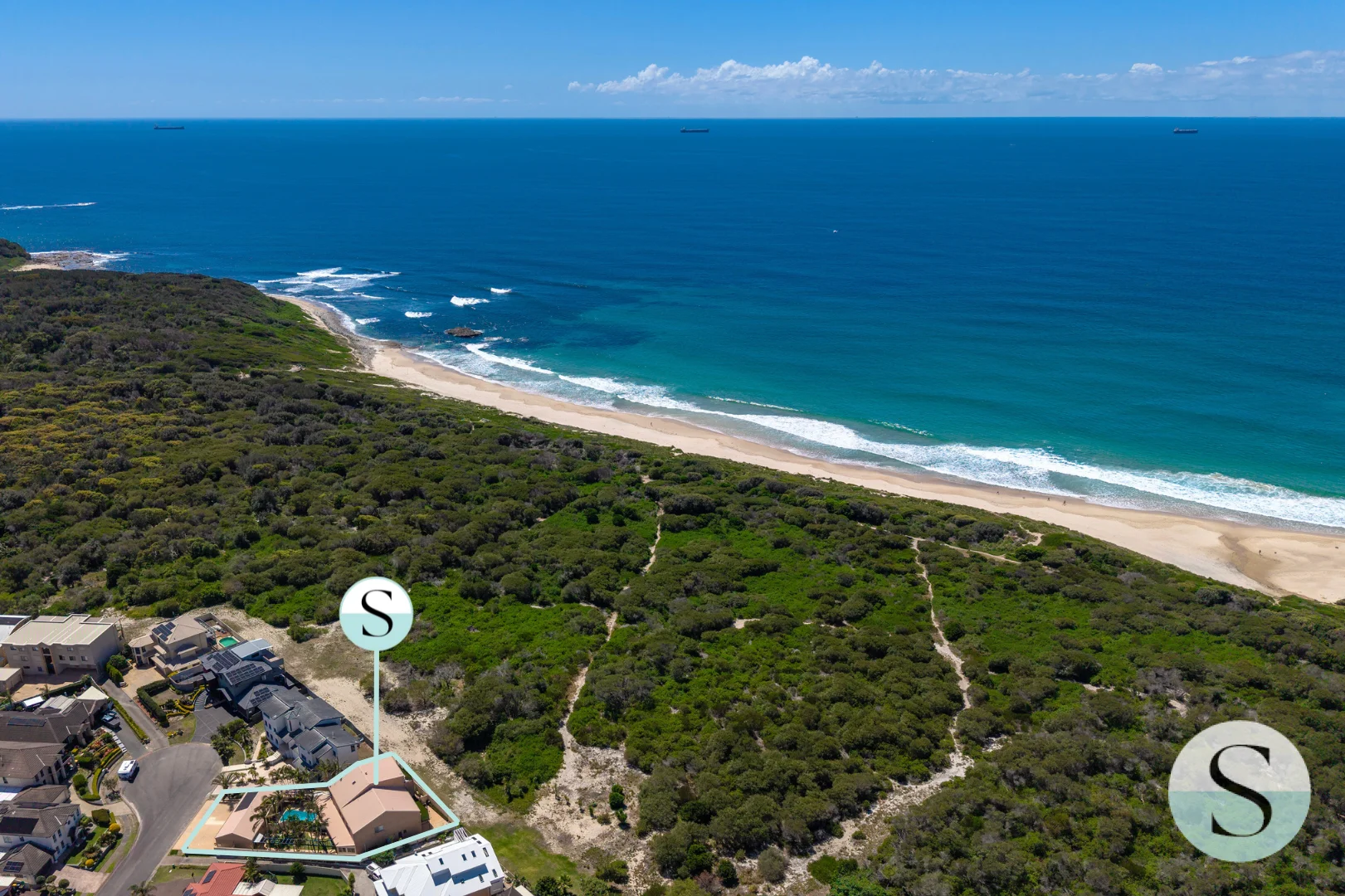 Additional image 35 of 10 Driftwood Close, Caves Beach NSW 2281