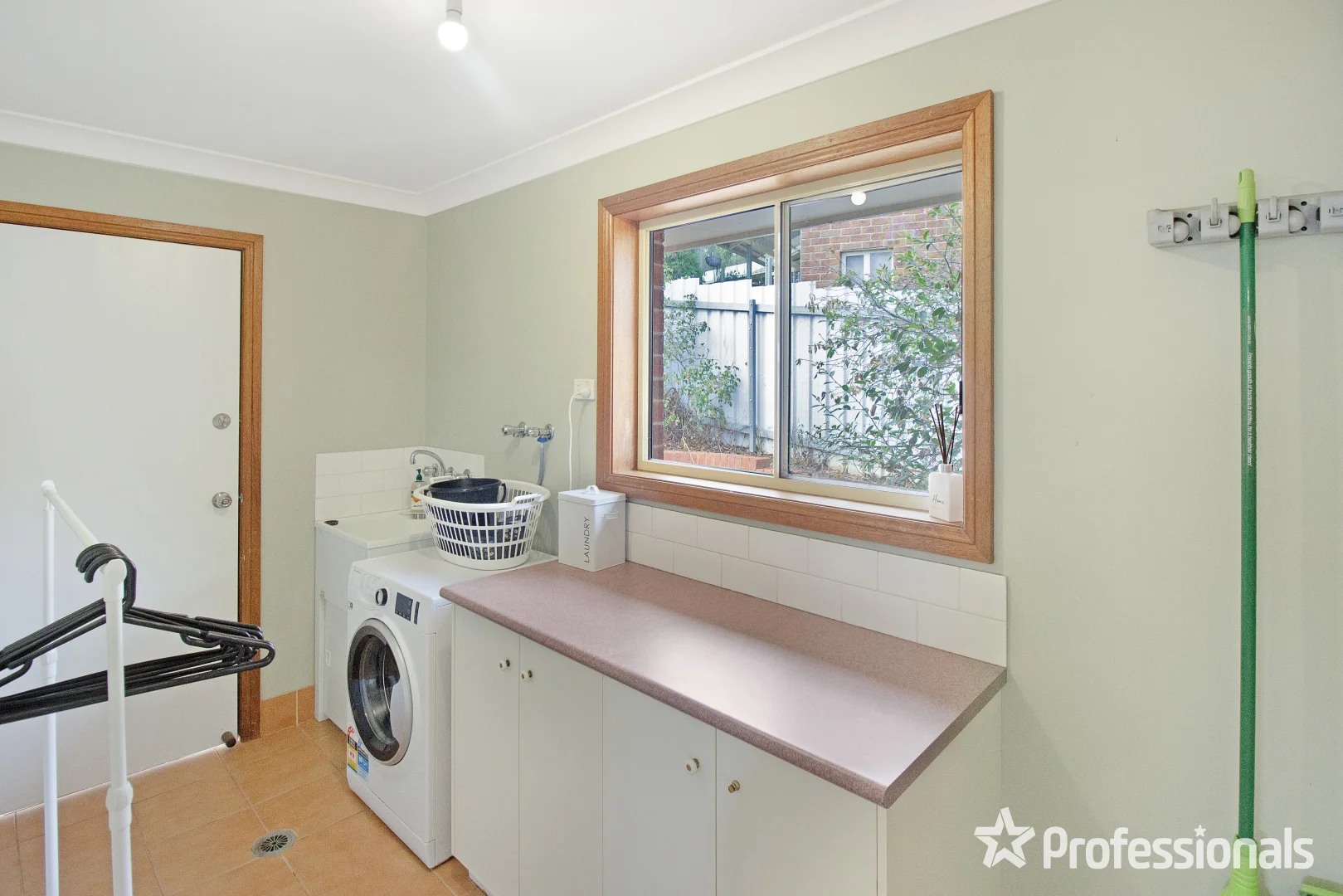 Additional image 19 of 12 Kincora Place, Bourkelands NSW 2650