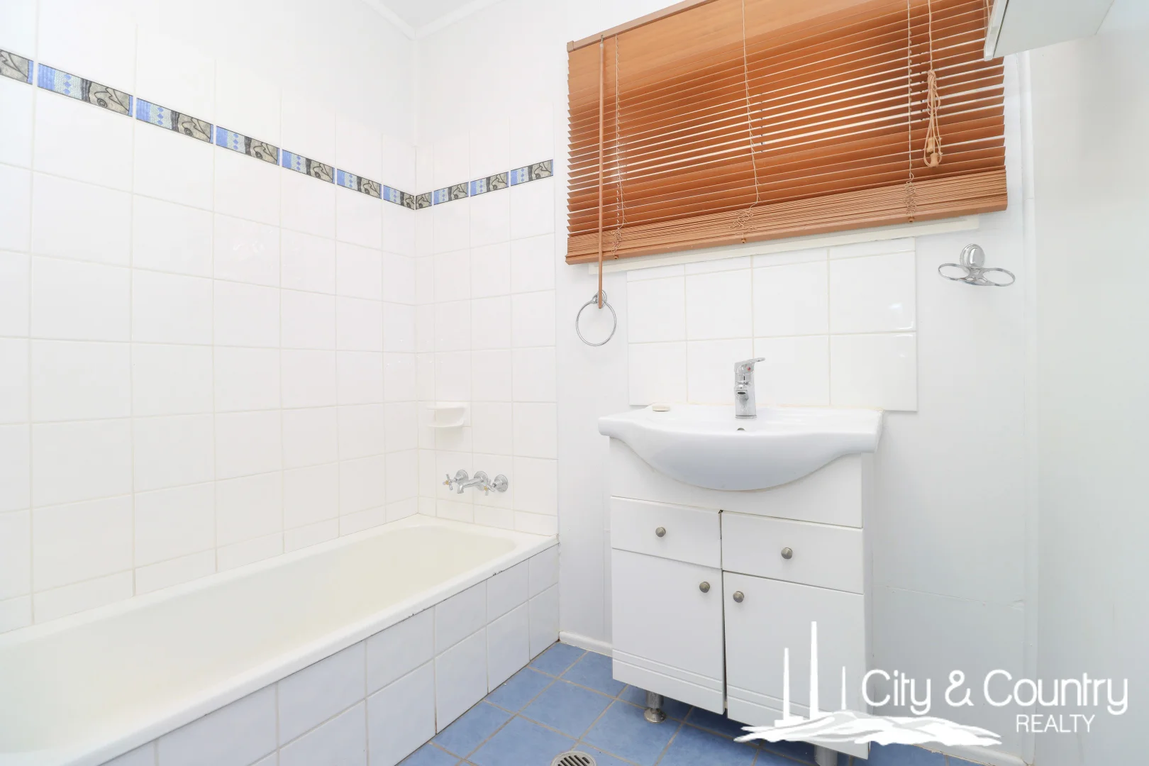 Additional image 7 of 3&4/37 Rebecca Street, Mount Isa QLD 4825