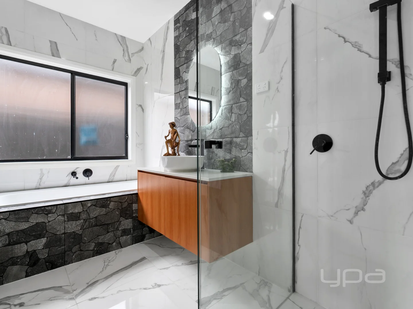 Additional image 5 of 16 Jester Drive, Cobblebank VIC 3338