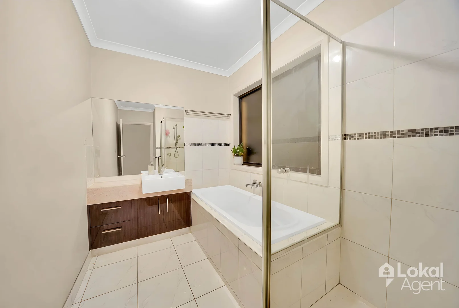 Additional image 16 of 40 Le Page Run, South Morang VIC 3752