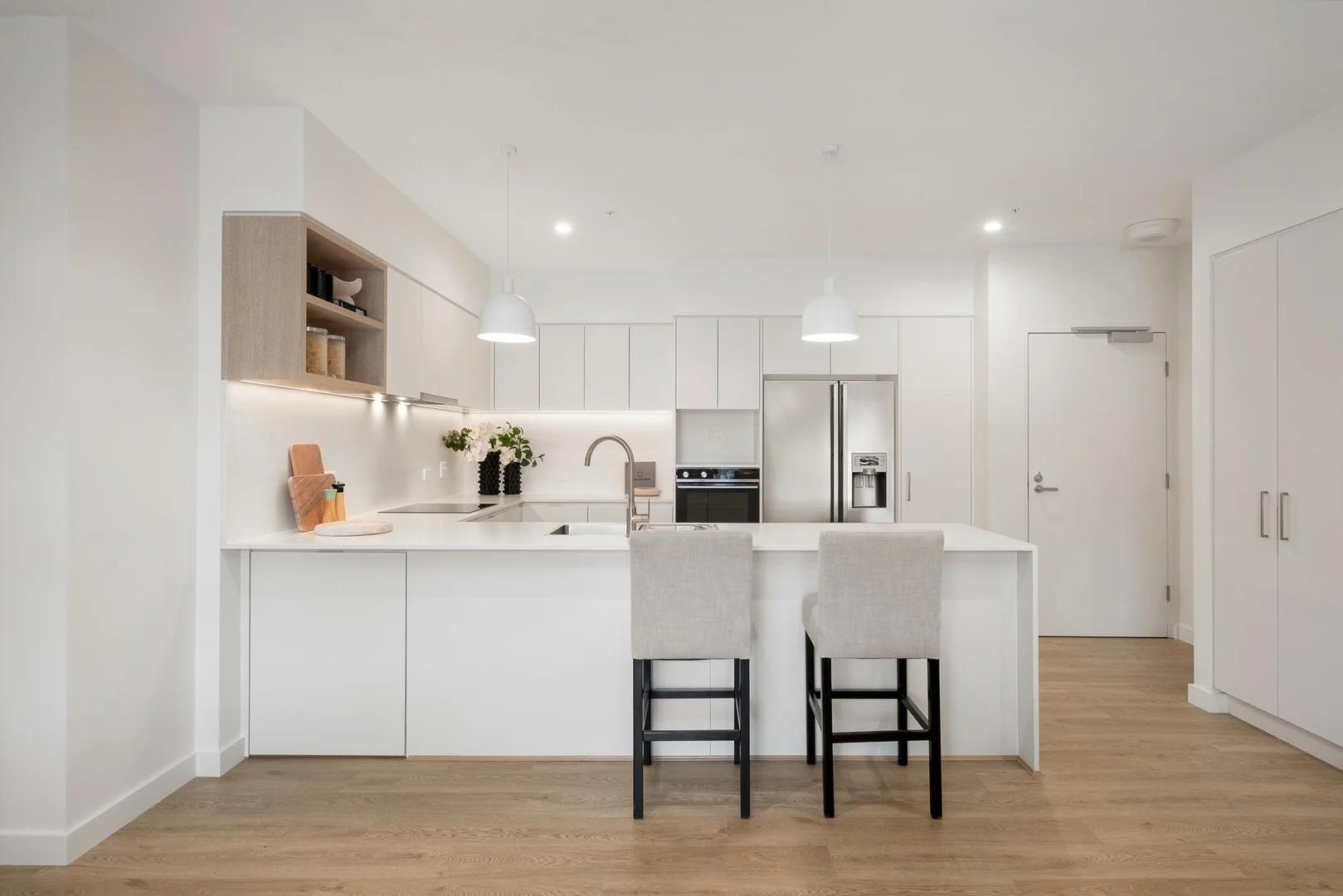 143/100 Station Street, Burwood VIC 3125