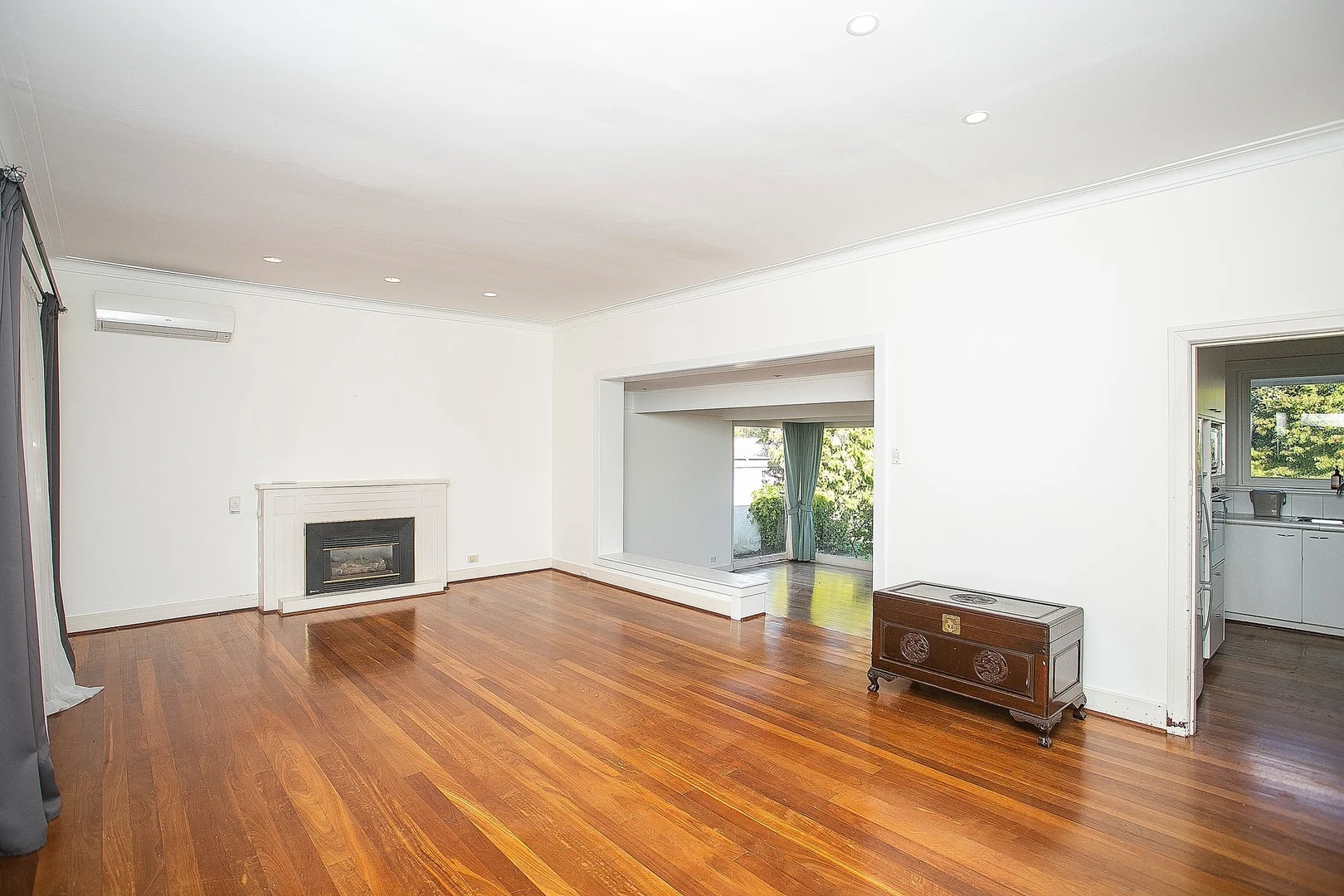 Additional image 9 of 44 Minora Road, Dalkeith WA 6009