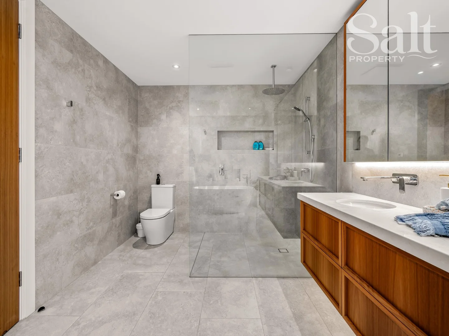 Additional image 25 of 50 Bar Beach Avenue, Bar Beach NSW 2300