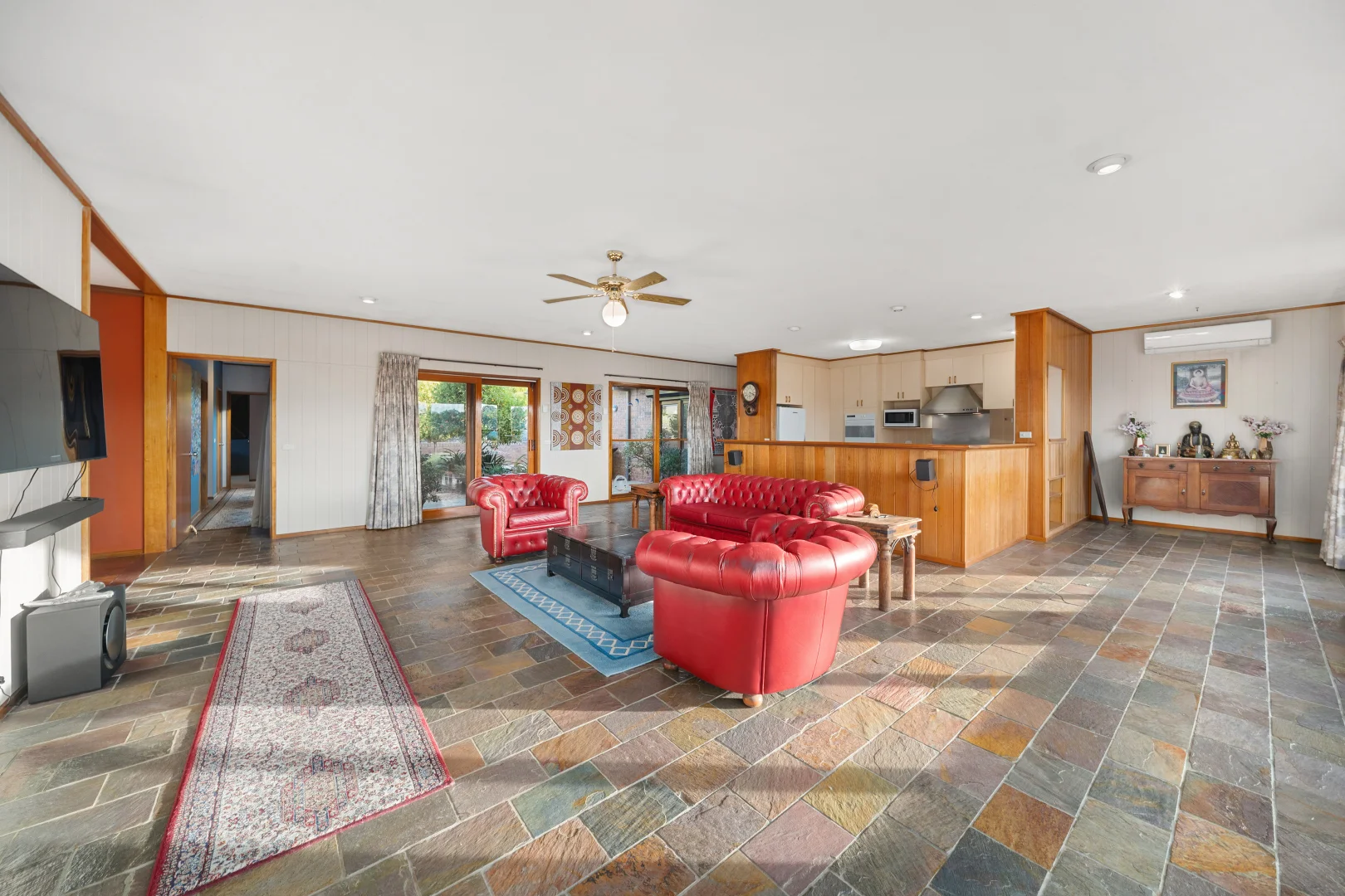 Additional image 13 of 19 Pine Place, Karabar NSW 2620