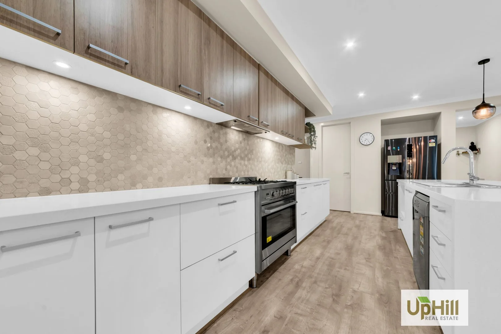 Additional image 8 of 71 Moxham Drive, Clyde North VIC 3978