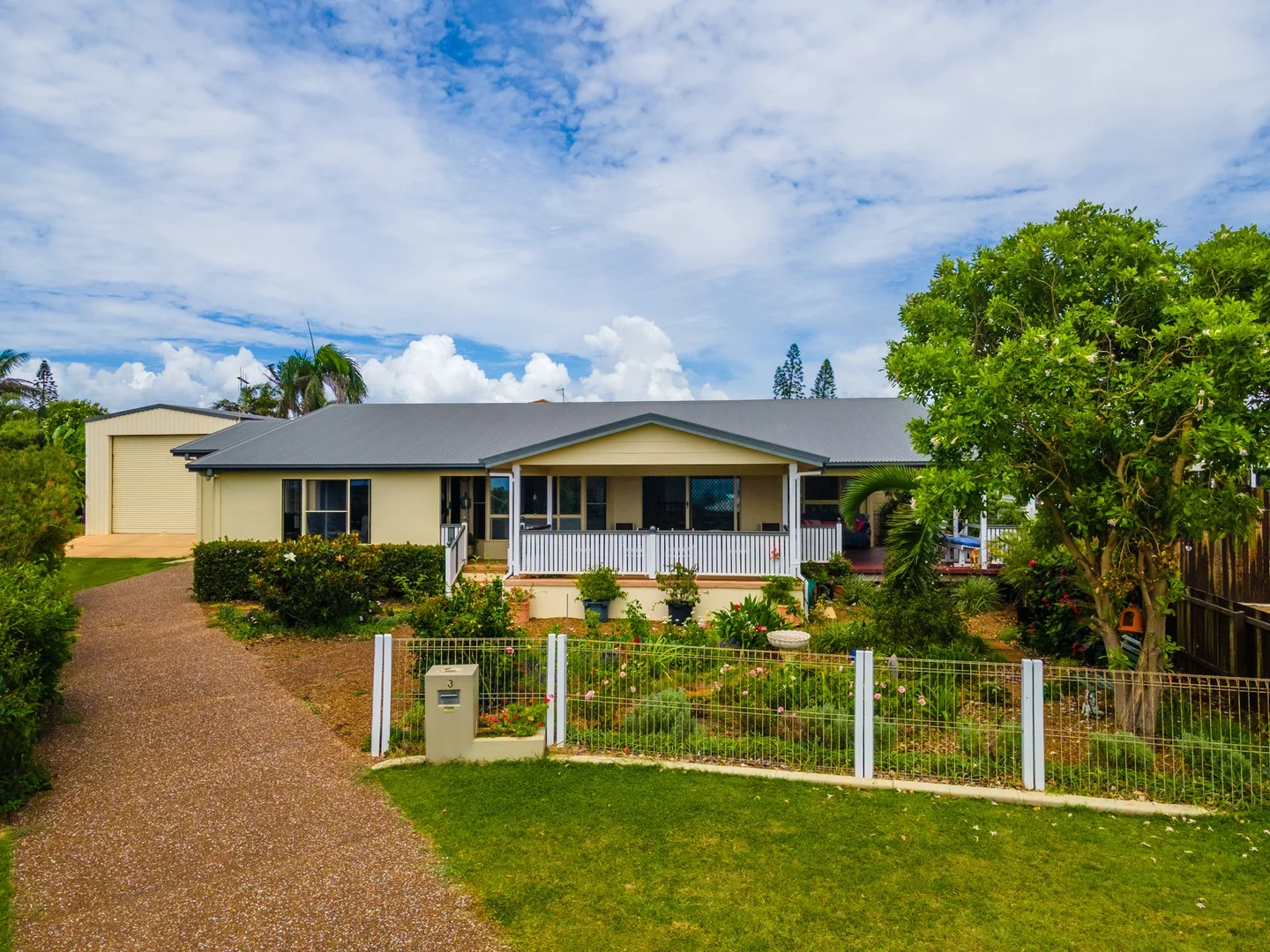 3 BLUEFIN COURT, Elliott Heads QLD 4670