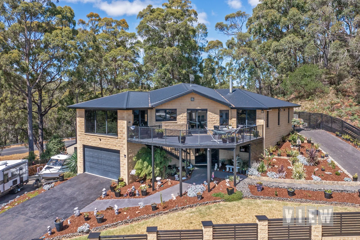 2a Pelissier Street, Somerset TAS 7322
