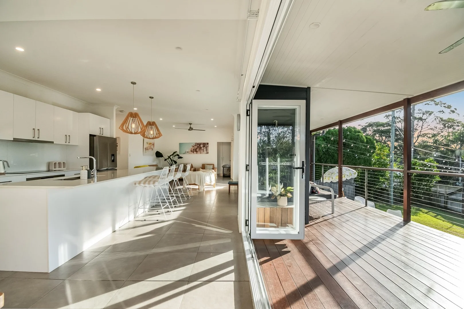 Additional image 2 of 2 & 2A Seaview Street, Byron Bay NSW 2481