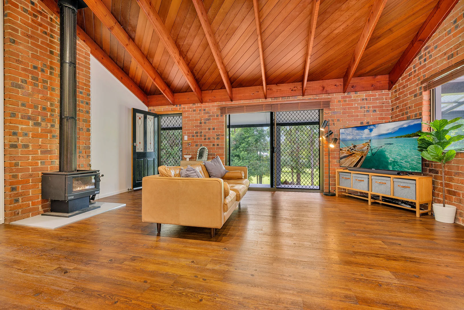 Additional image 8 of 1 Willow Tree Drive, Chilcotts Grass NSW 2480