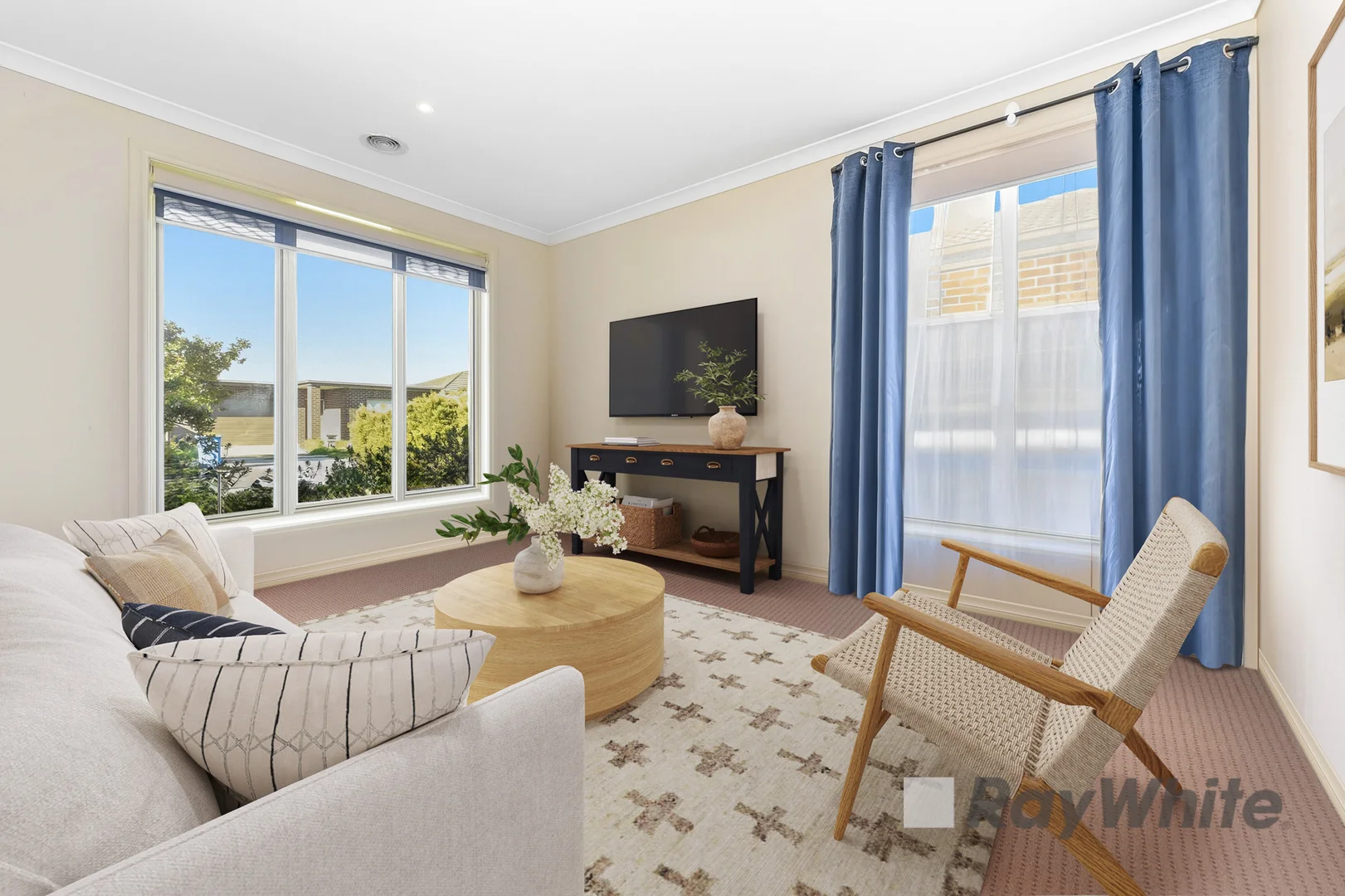 Additional image 3 of 8 Blackledge Drive, Cranbourne East VIC 3977