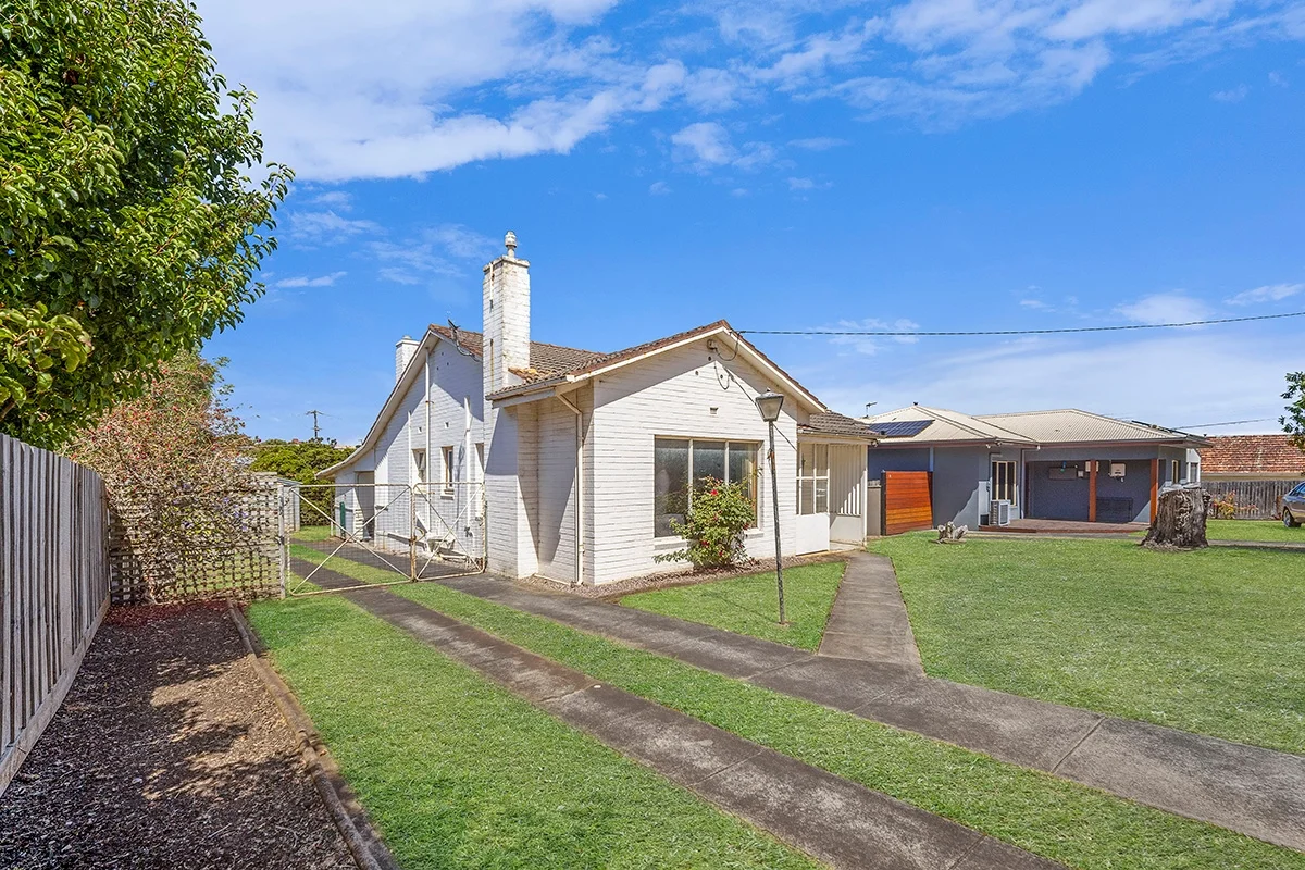 15 Lyndoch Avenue, Warrnambool VIC 3280