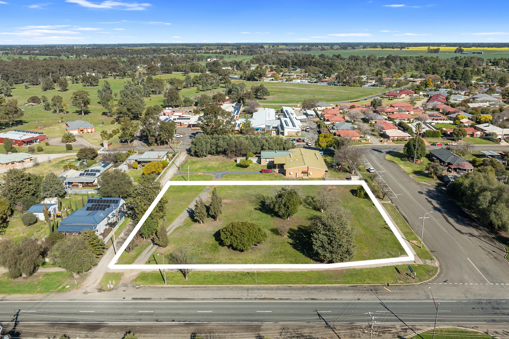 Additional image 3 of 137-143 Jerilderie Street, Berrigan NSW 2712