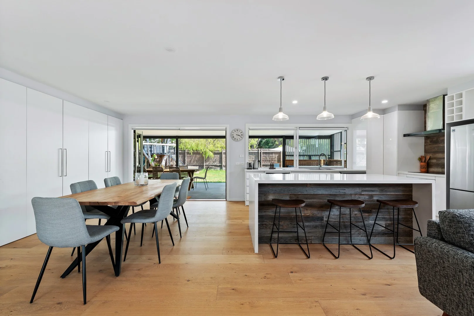 21 Fern Grove, Rye VIC 3941