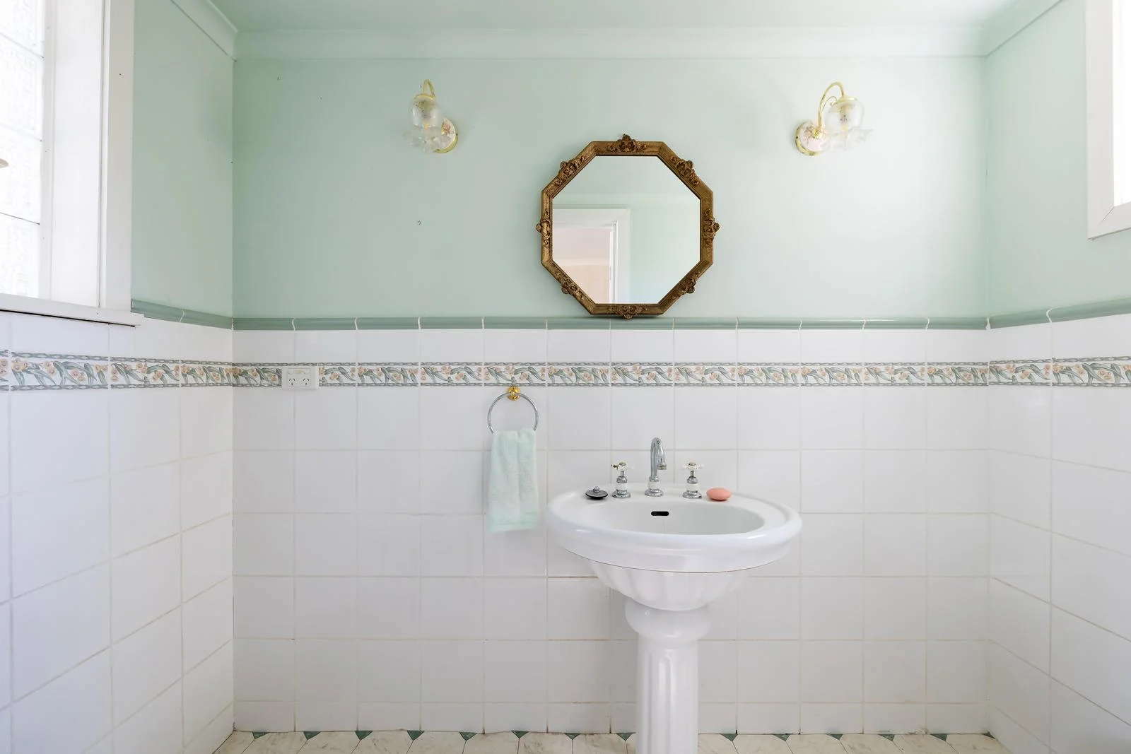 Additional image 8 of 28 Halwyn Crescent, Preston VIC 3072