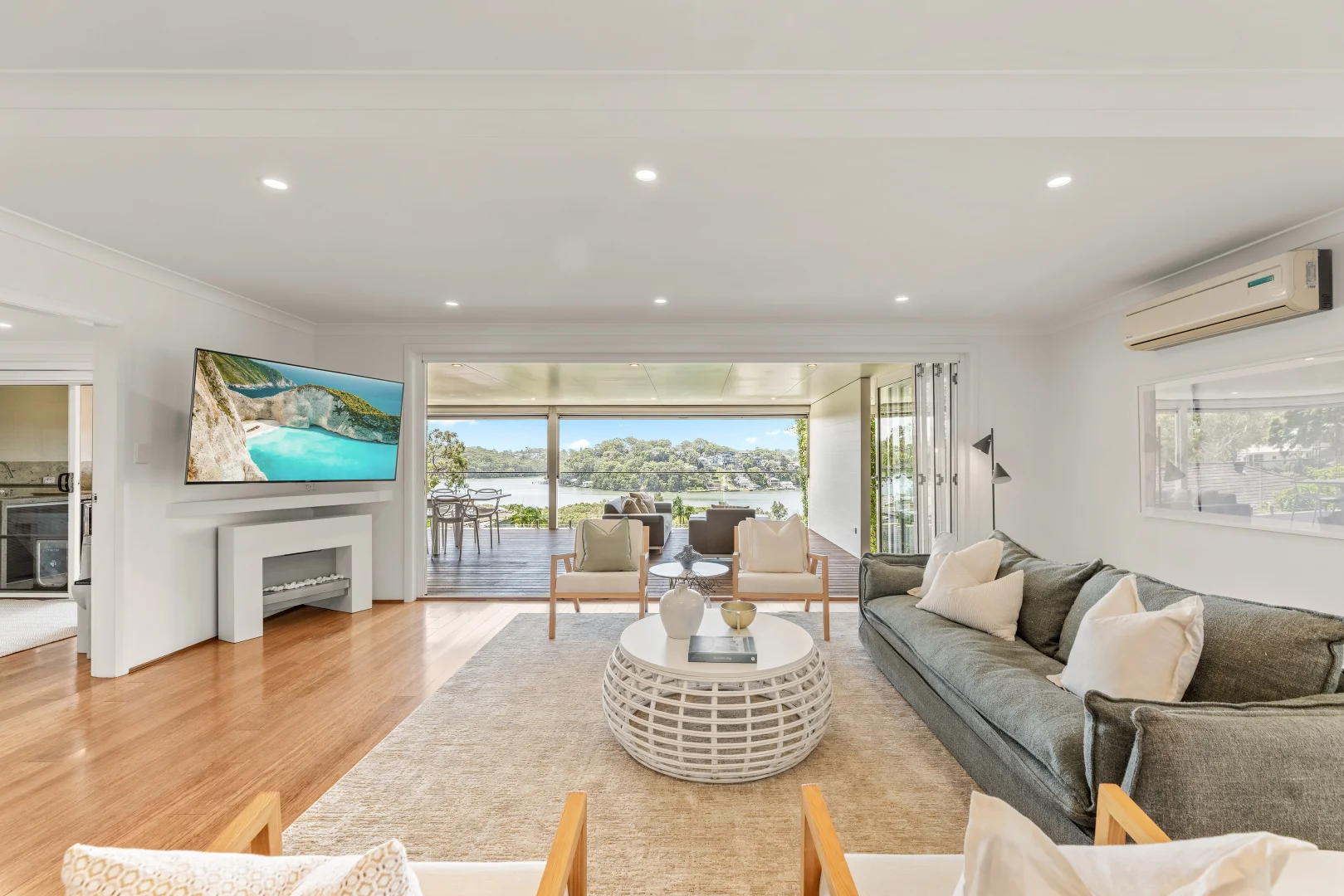 Additional image 13 of 99-101 Bignell Street, Illawong NSW 2234