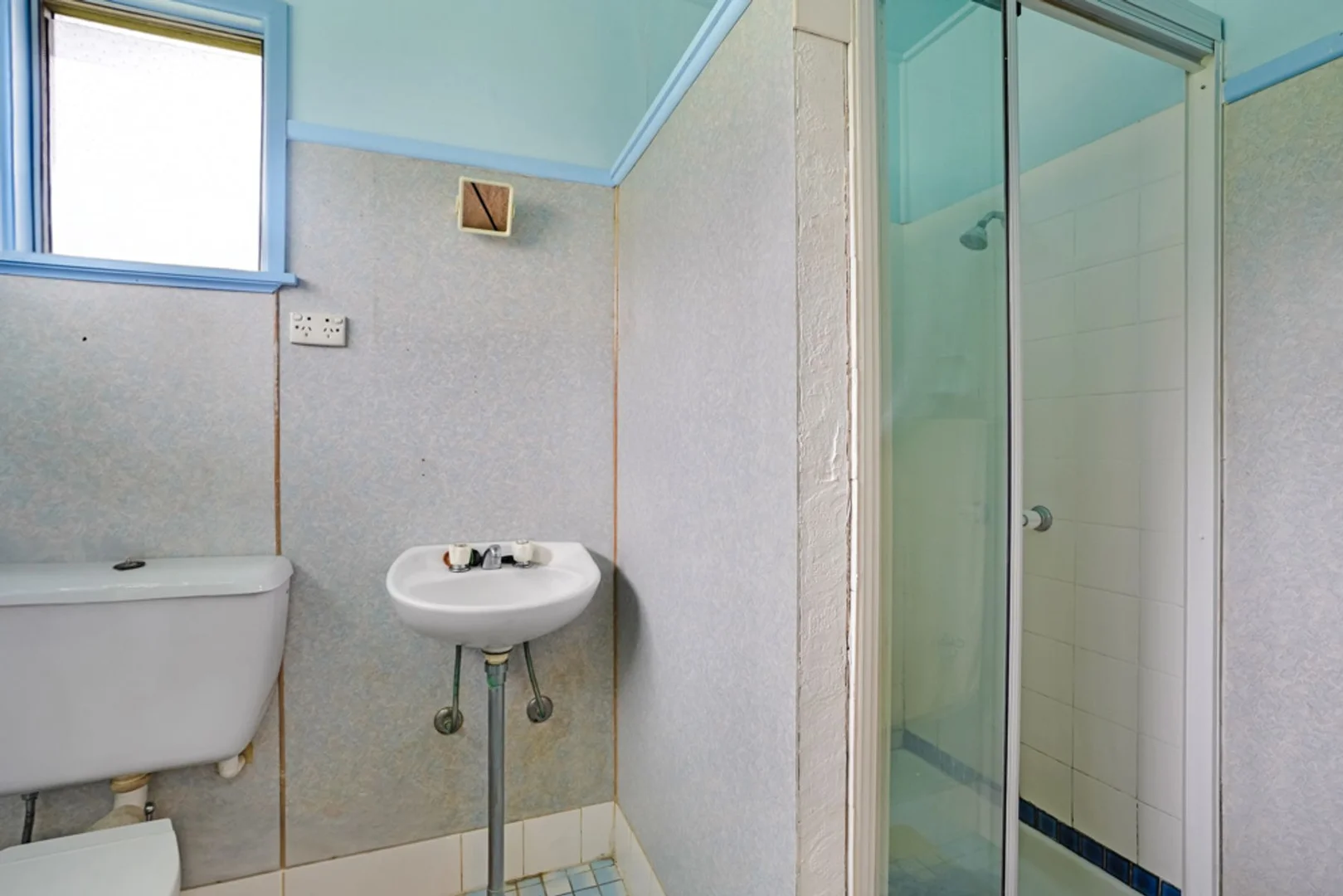 Additional image 19 of 23 Far Street, West Gladstone QLD 4680