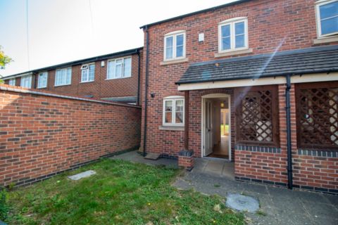 Wilford Road, Ruddington NG11
