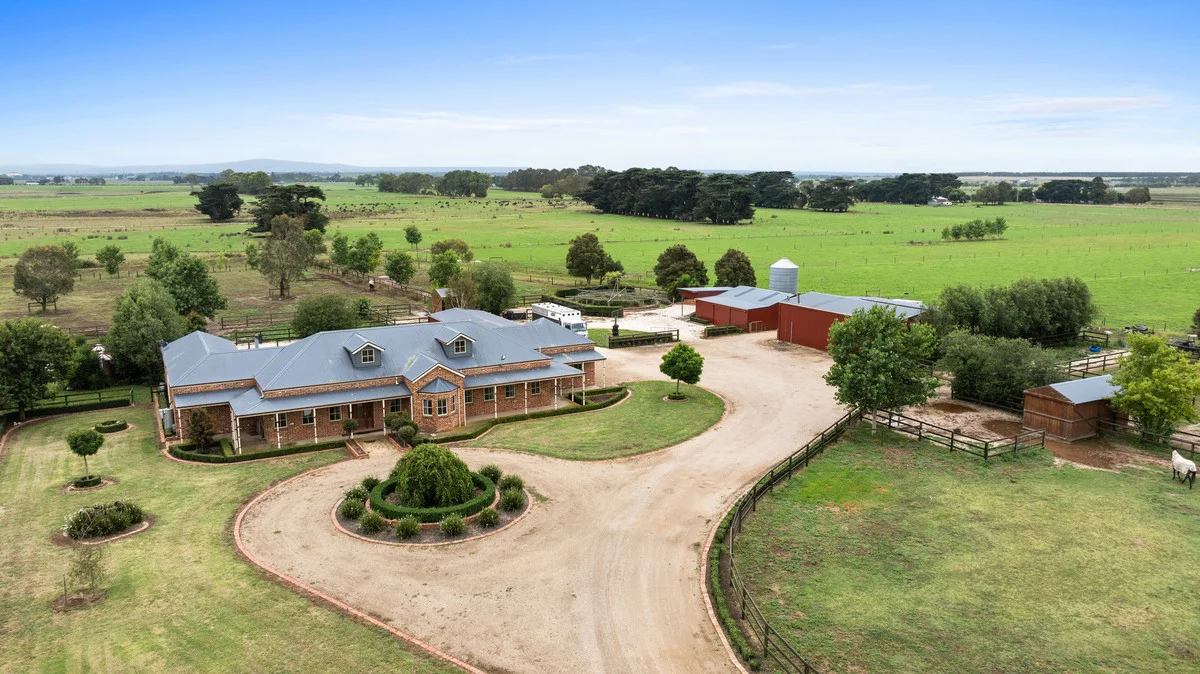 56 Cobains Road, Bundalaguah VIC 3851