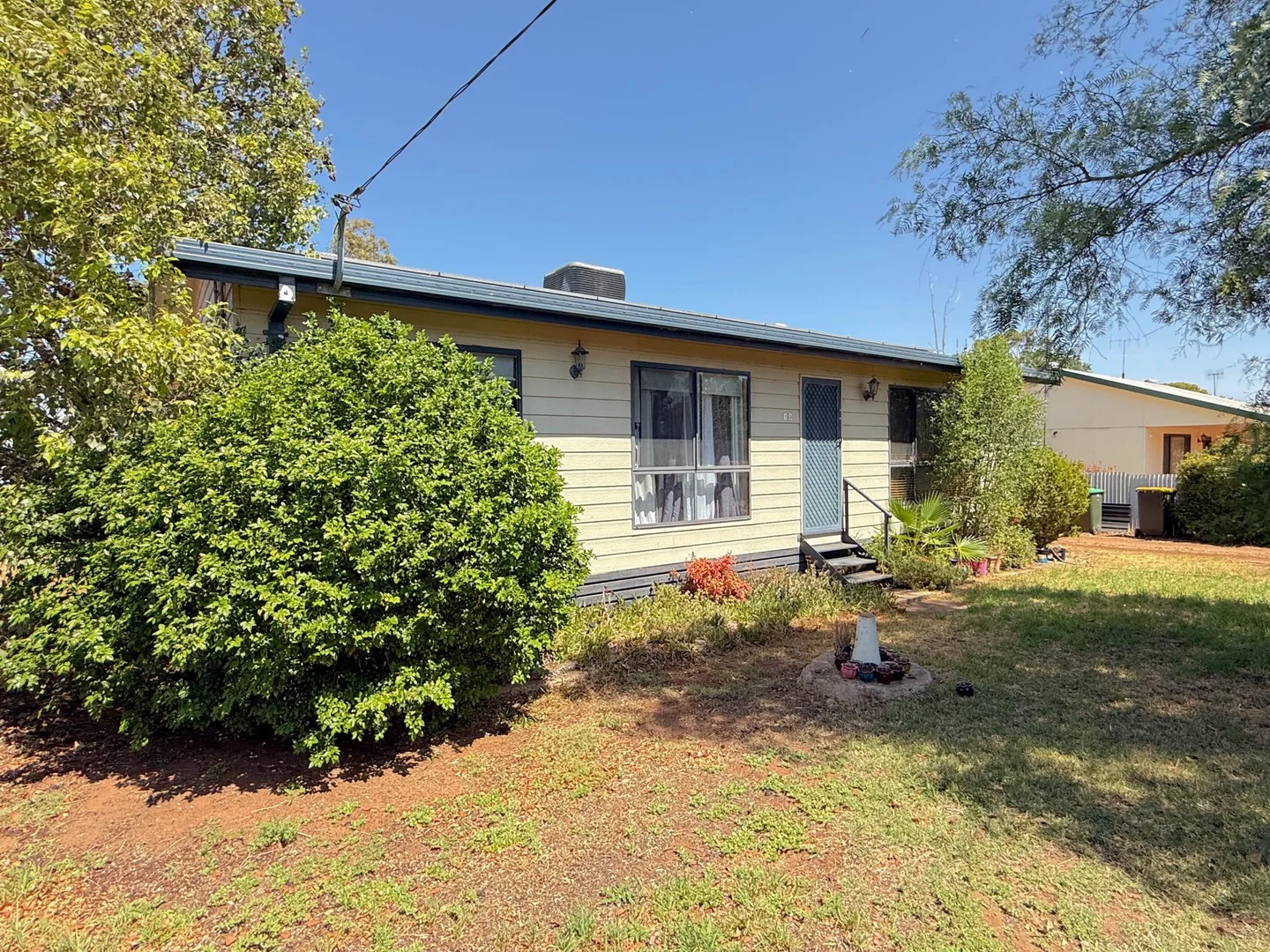 120 Boori Street, Peak Hill NSW 2869