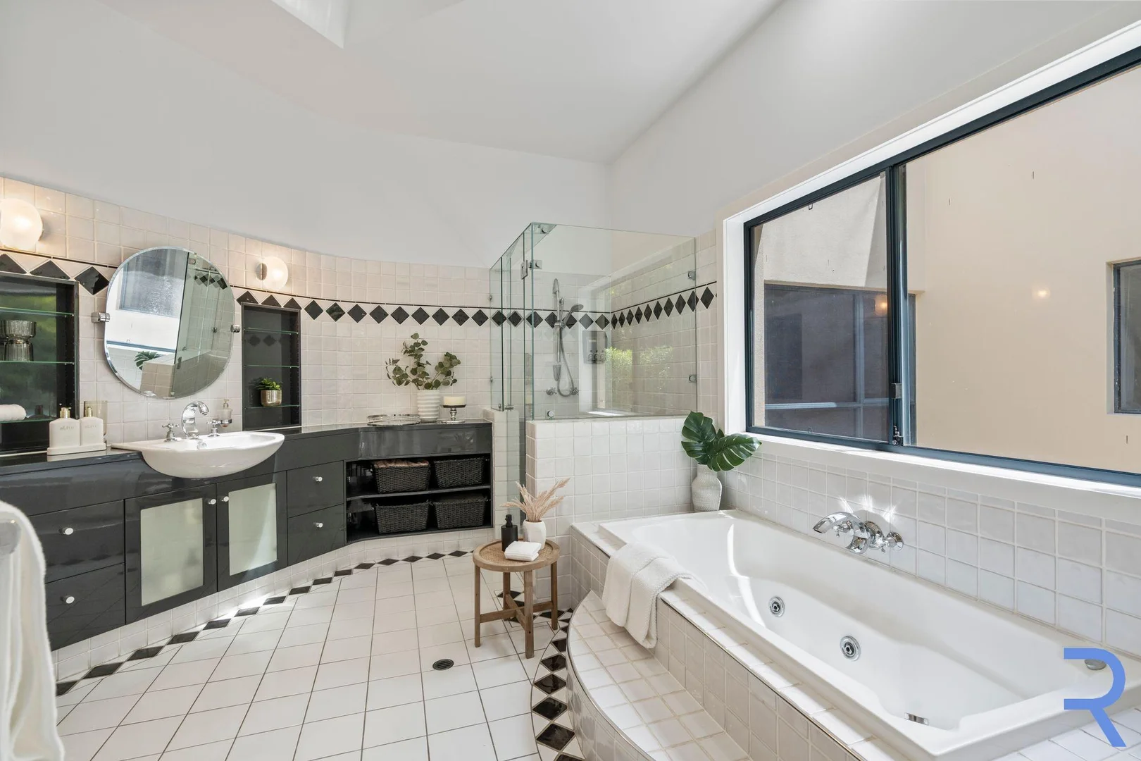 Additional image 17 of 88 Chaprowe Road, The Gap QLD 4061