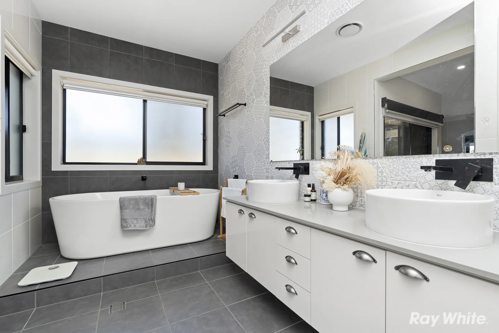 Additional image 8 of 5 Smythe Road, Junee NSW 2663