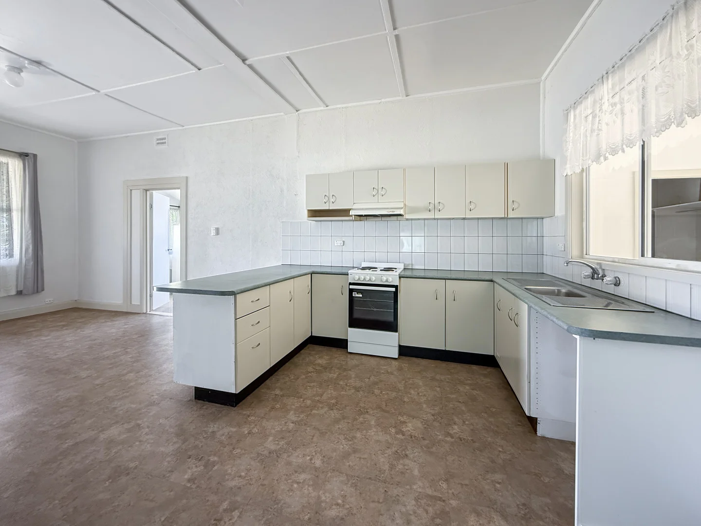 Additional image 3 of 79 MURRAY STREET, Finley NSW 2713