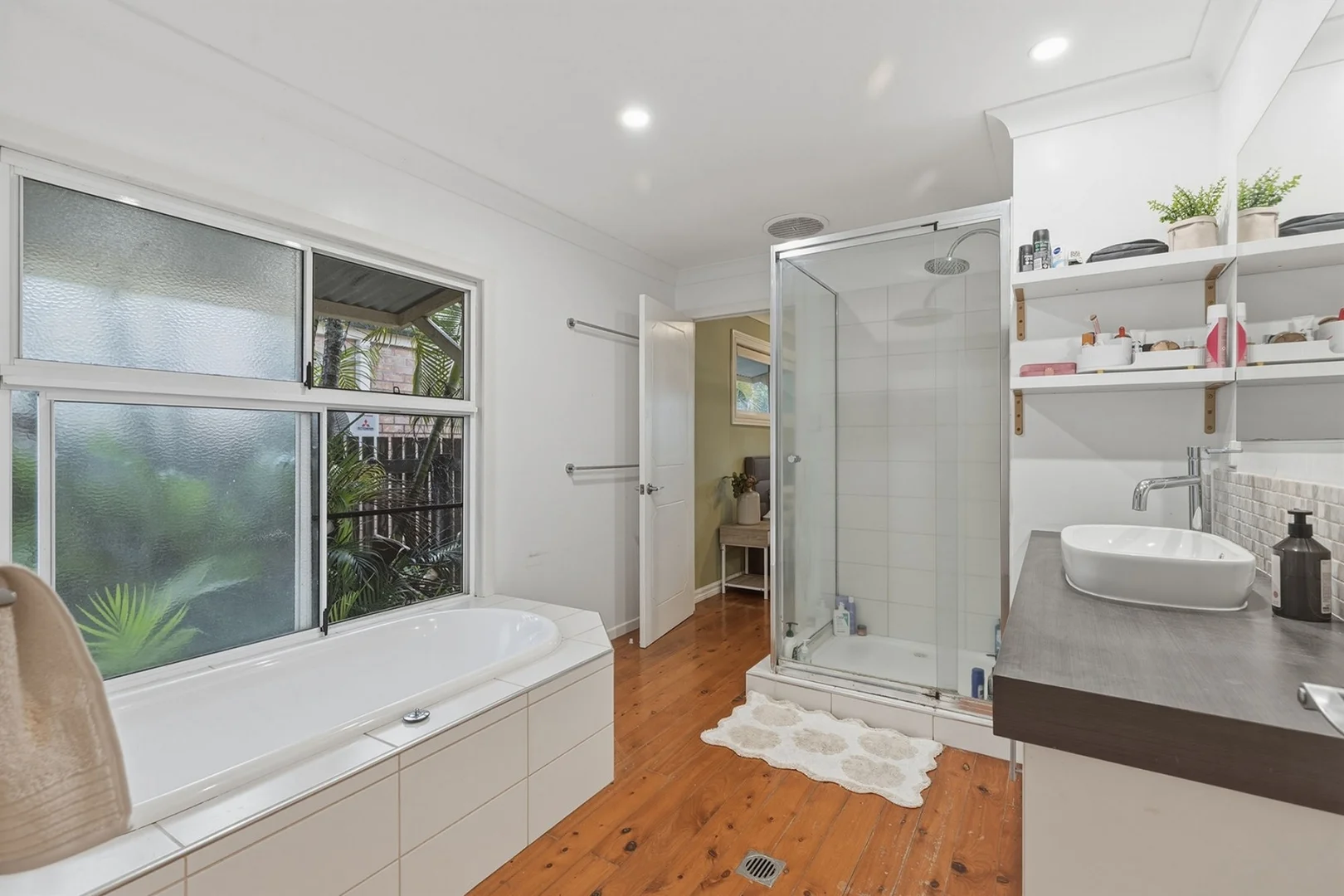 Additional image 9 of 30 Elizabeth Drive, Bucasia QLD 4750