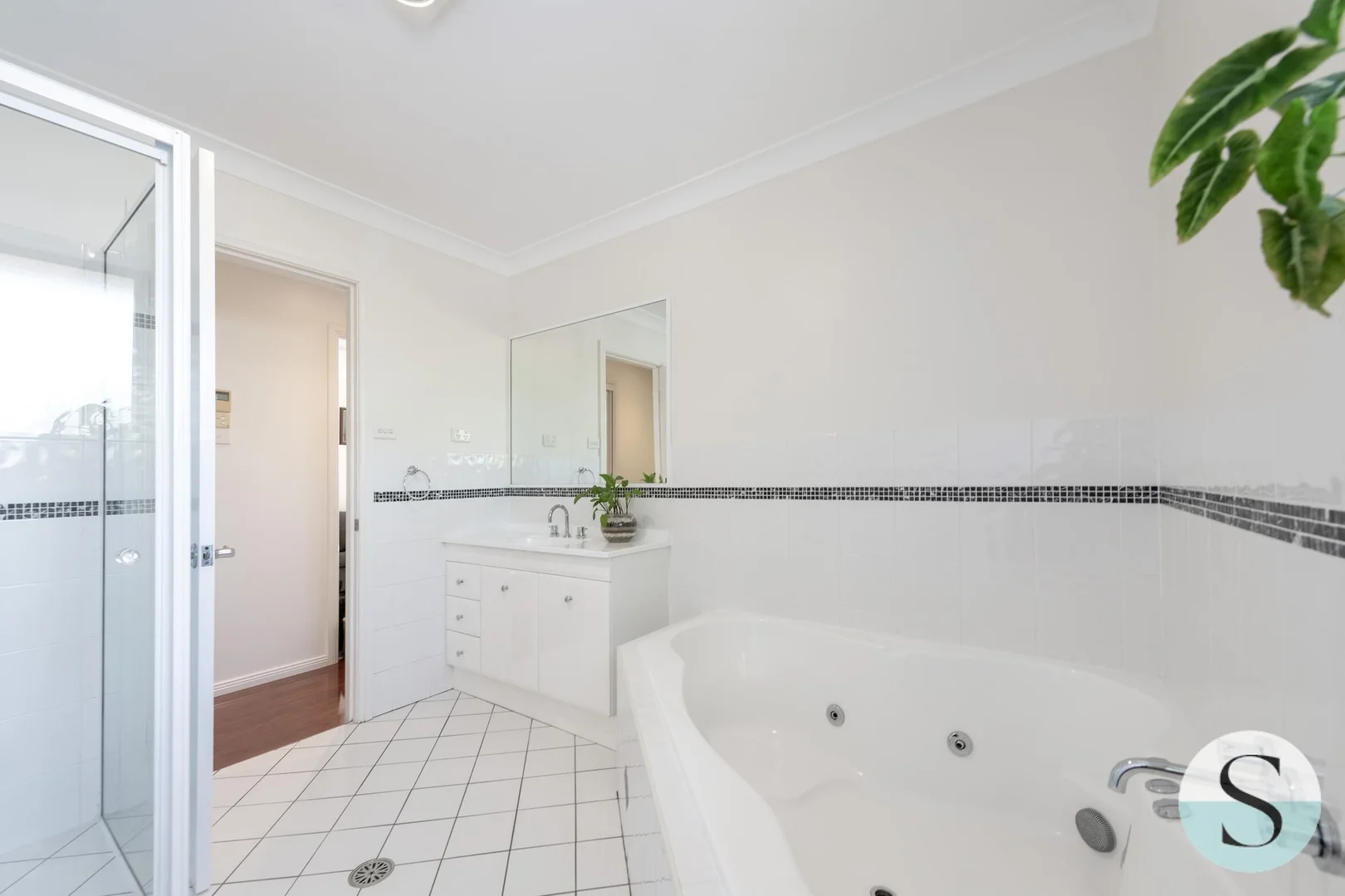 Additional image 21 of 21 Halyard Way, Belmont NSW 2280