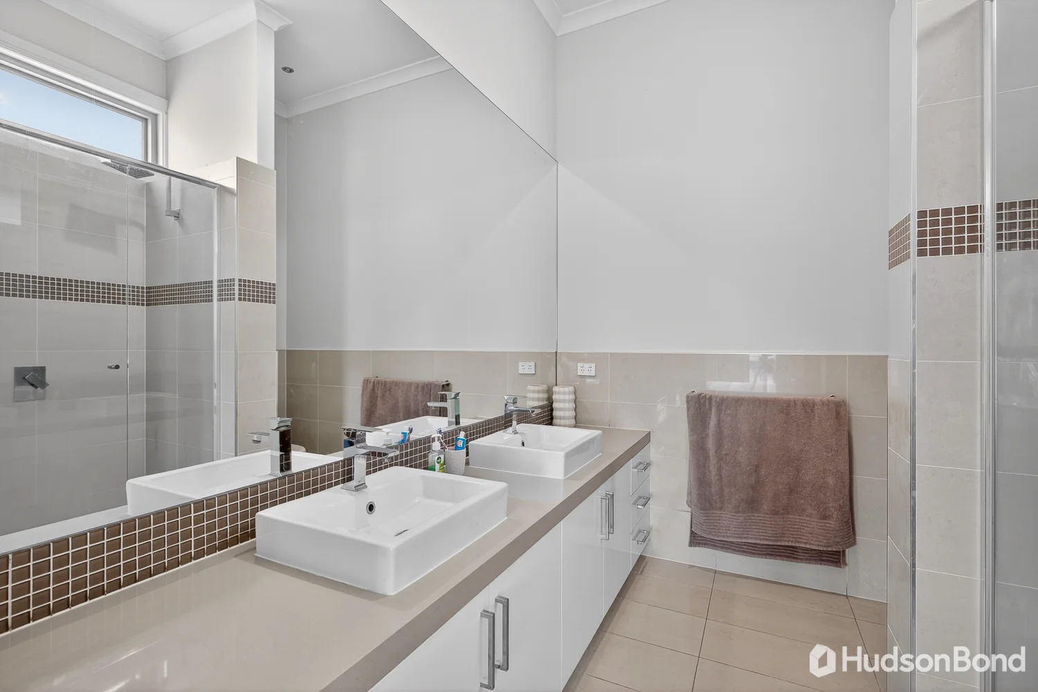 Additional image 10 of 8 Mallard Close, Doncaster East VIC 3109