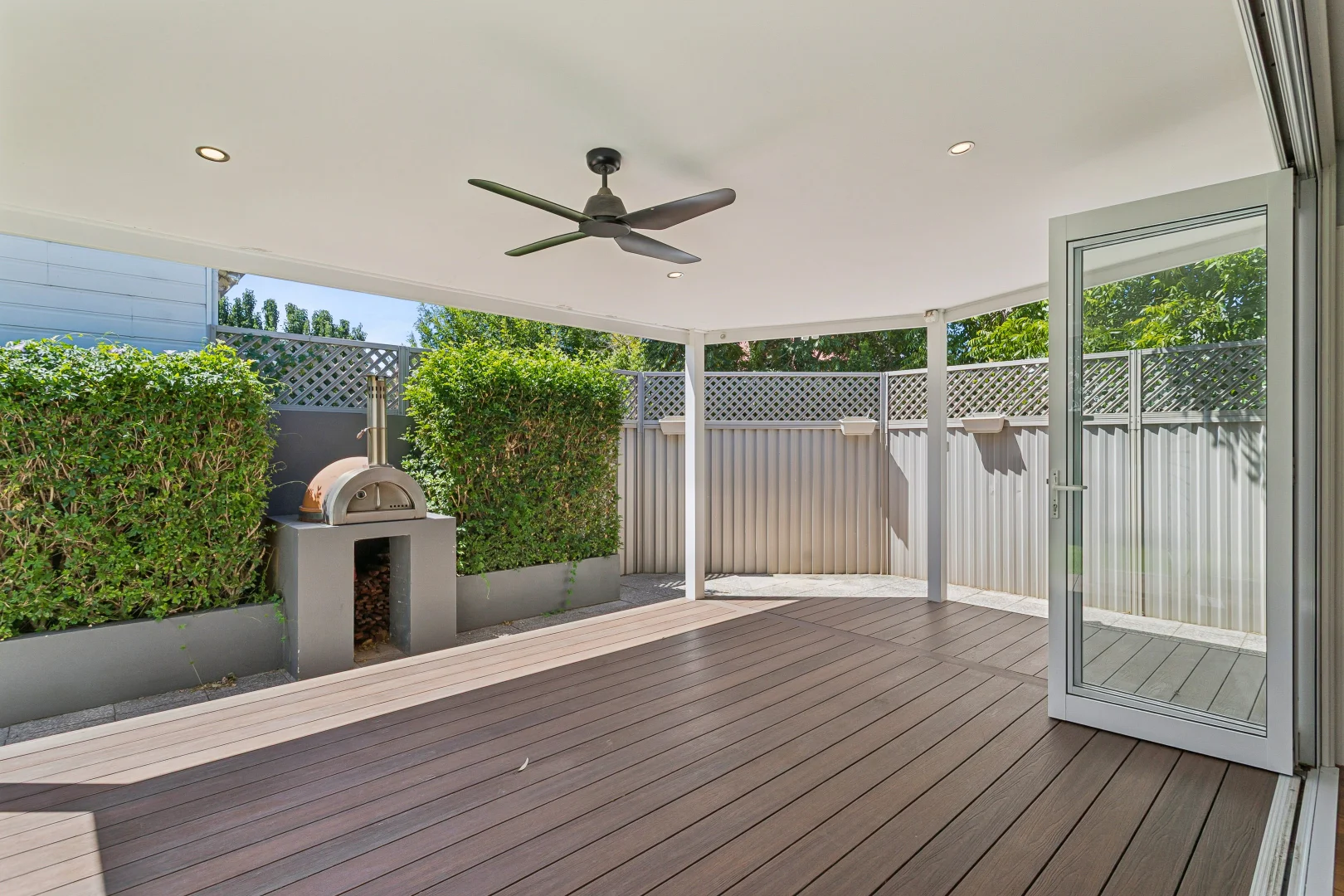 Additional image 11 of 10 Holmesdale Road, Woodbridge WA 6056