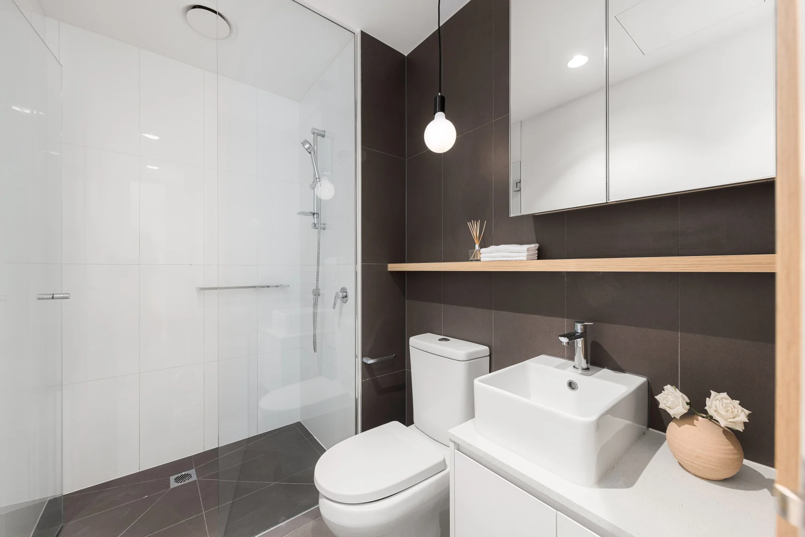 Additional image 9 of 2402/315 La Trobe Street, Melbourne VIC 3000